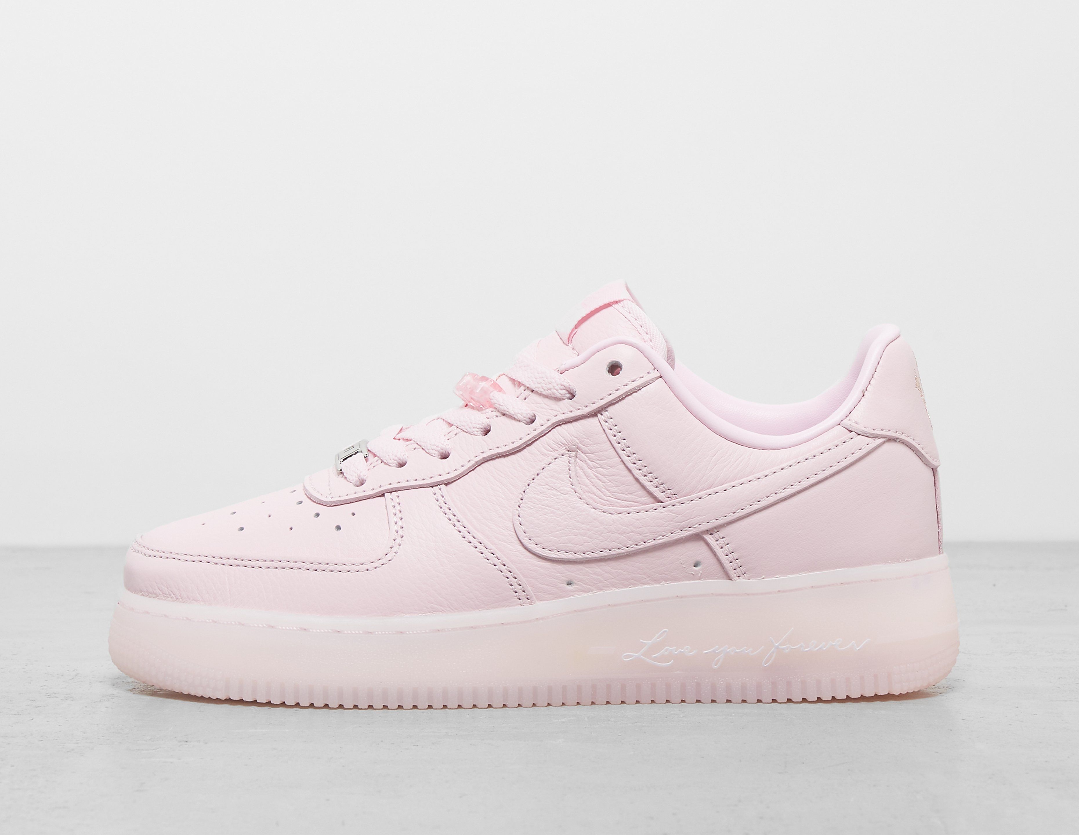 Nike x NOCTA Air Force 1 Low 'Certified Lover Boy' Dames, Pink