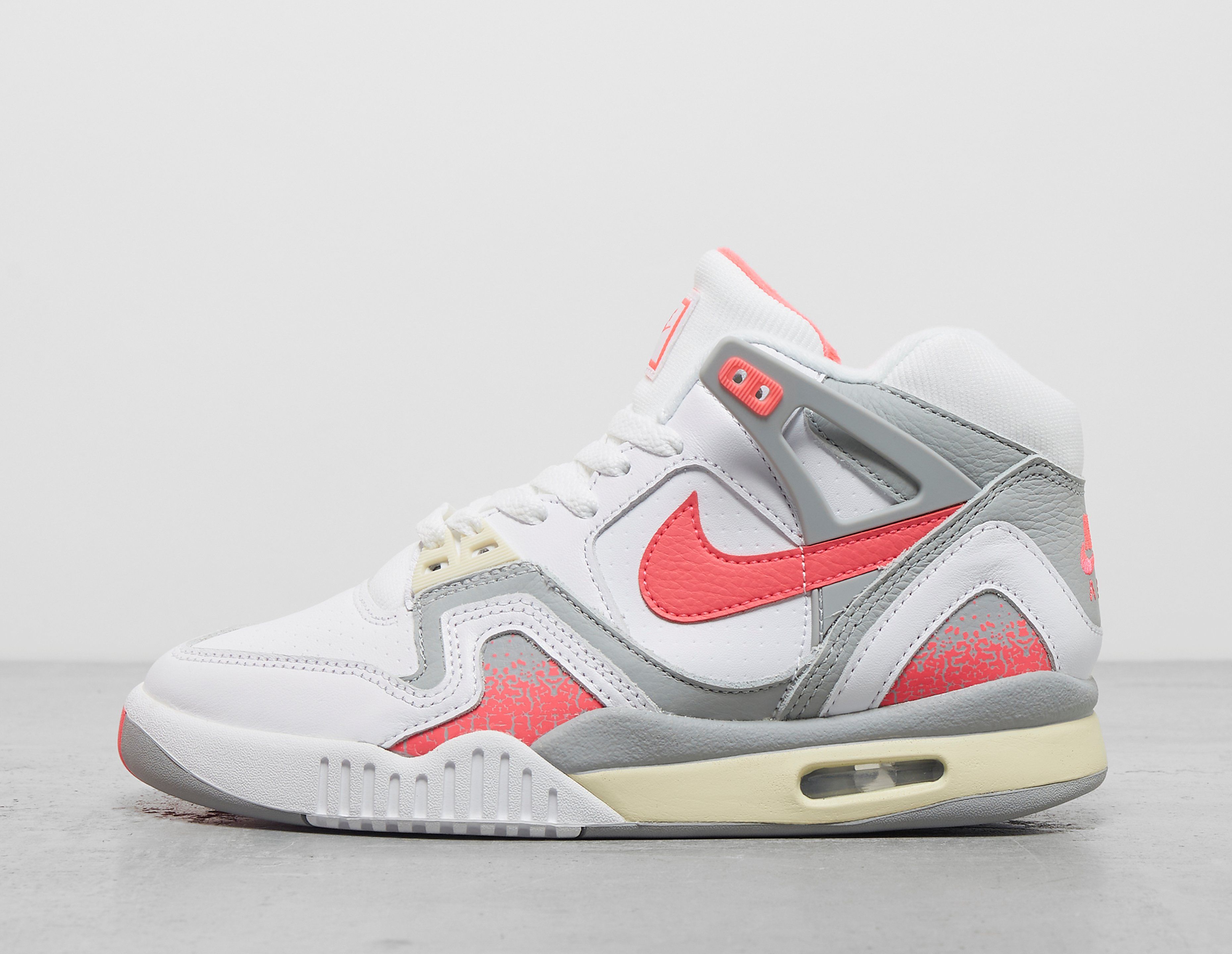 Nike Air Tech Challenge 2 Women's, White