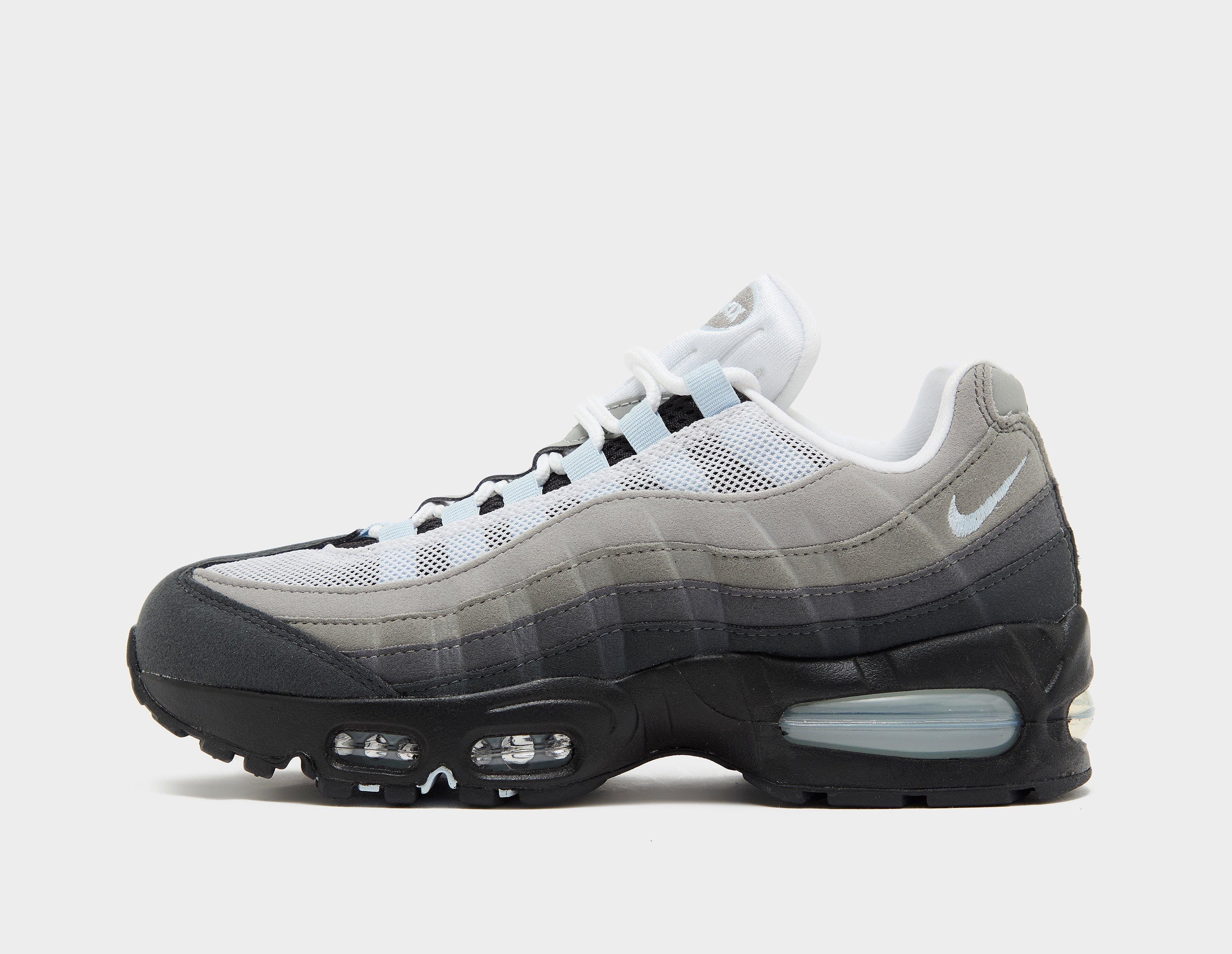 Nike Women's  Air Max 95  Grey, FootPatrol