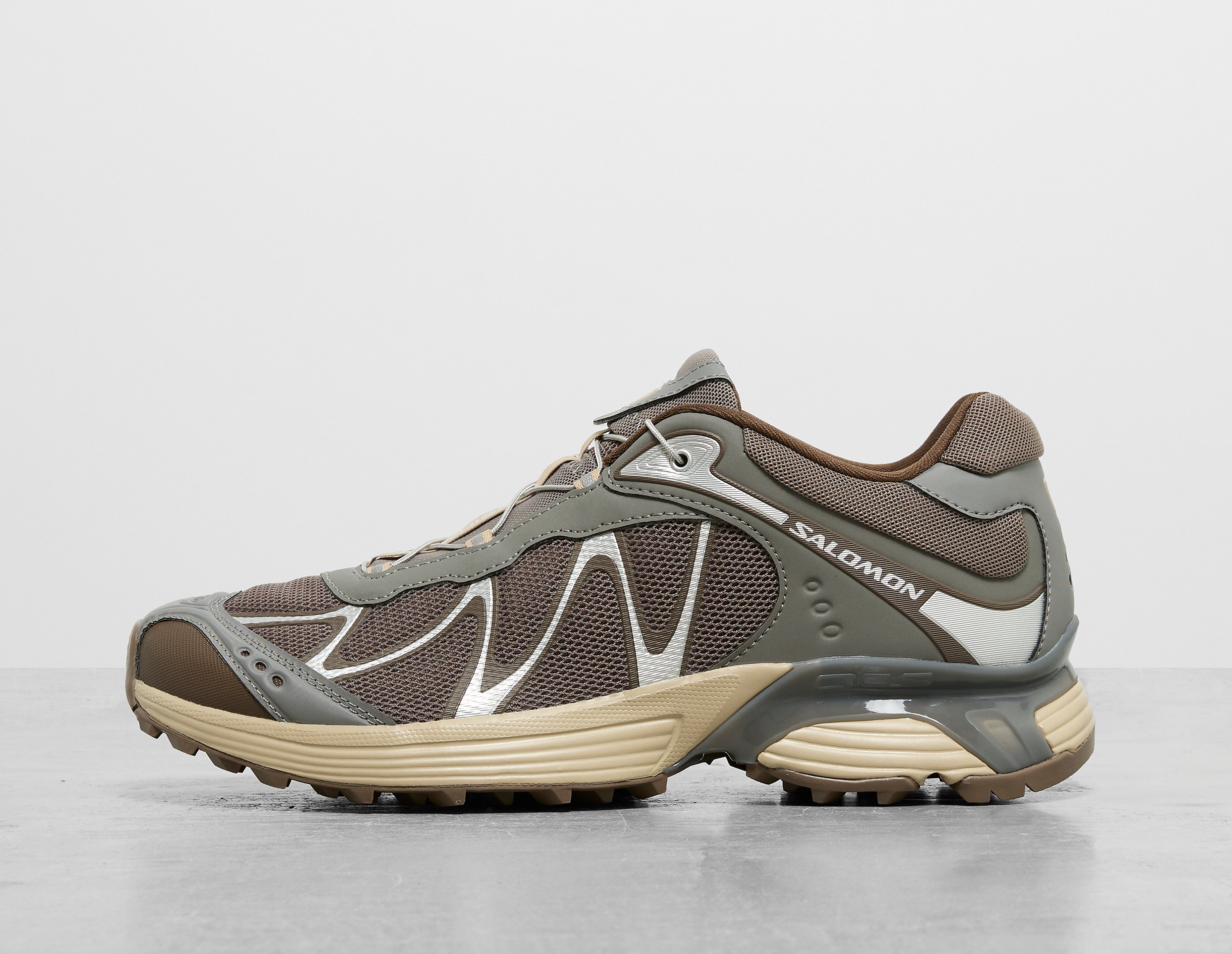 Salomon herensneaker bruin en wit