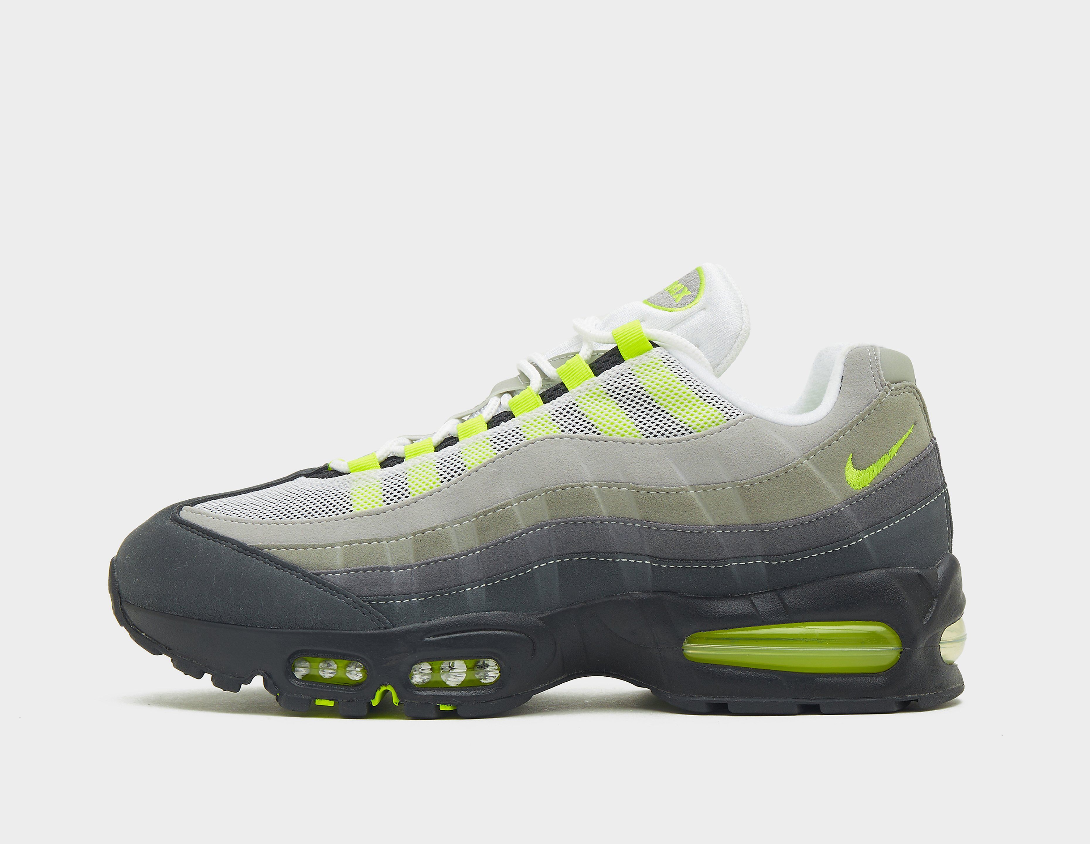 Nike Women's  Air Max 95  Green, FootPatrol