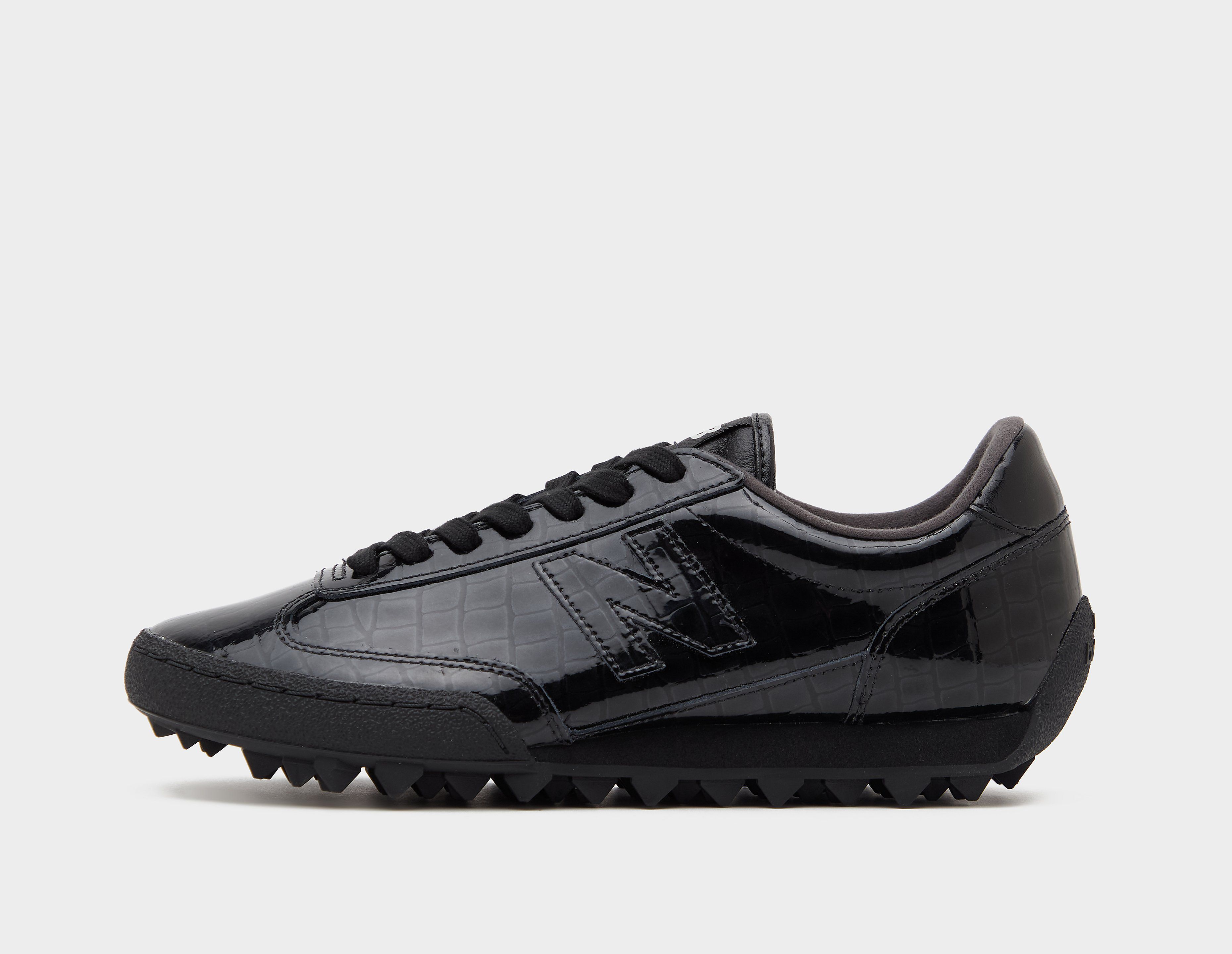 New Balance Women's  Gator Run  Black, FootPatrol