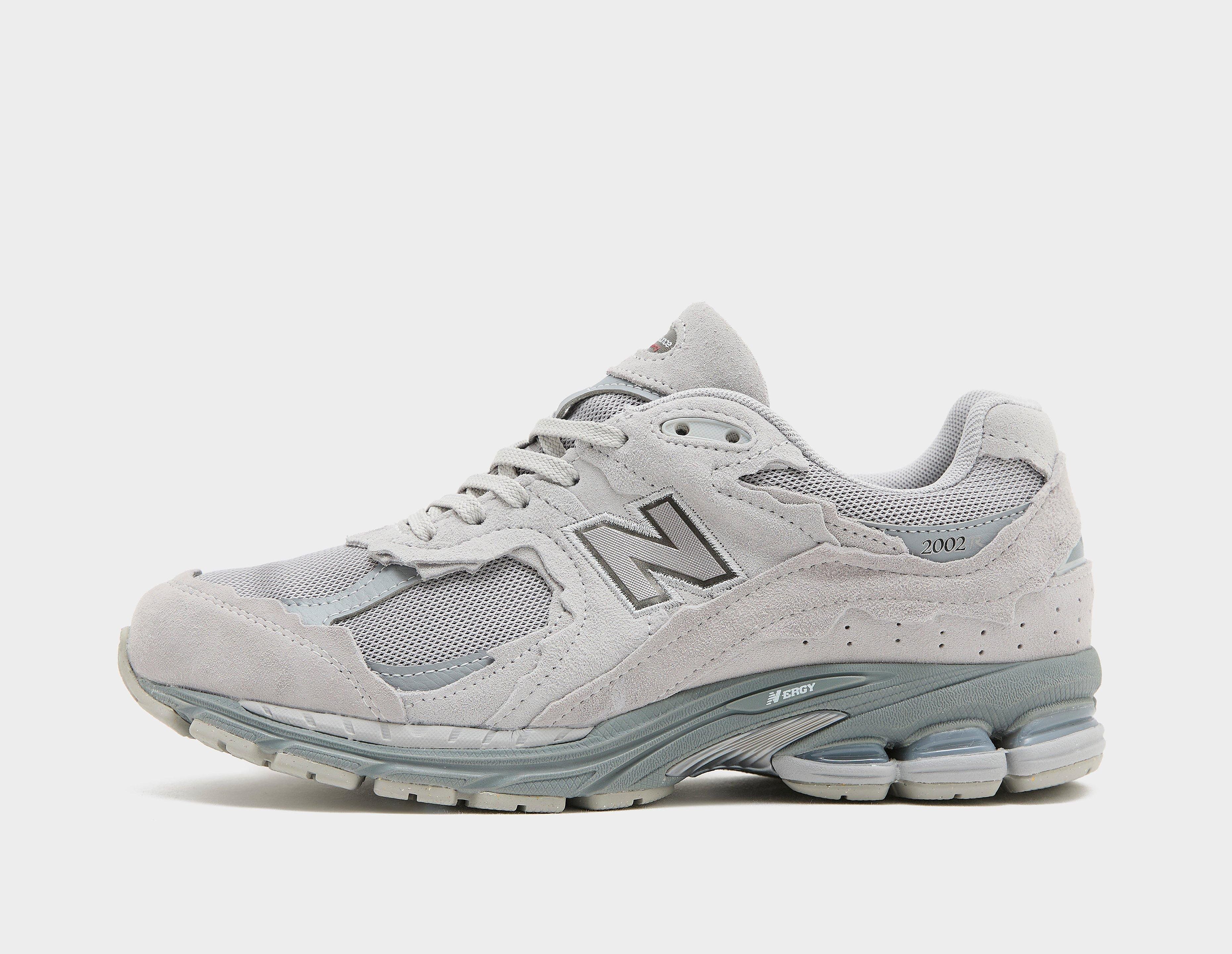New Balance Grey U2002dx Protection Pack Gore-Tex