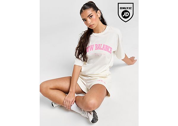New Balance Logo Boyfriend T-Shirt White- Dames White