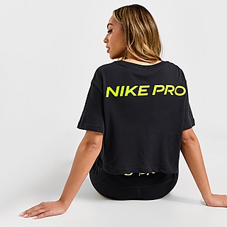 Nike Women's Dri-FIT Prima 1/2-Zip Training Top (Plus Size) in