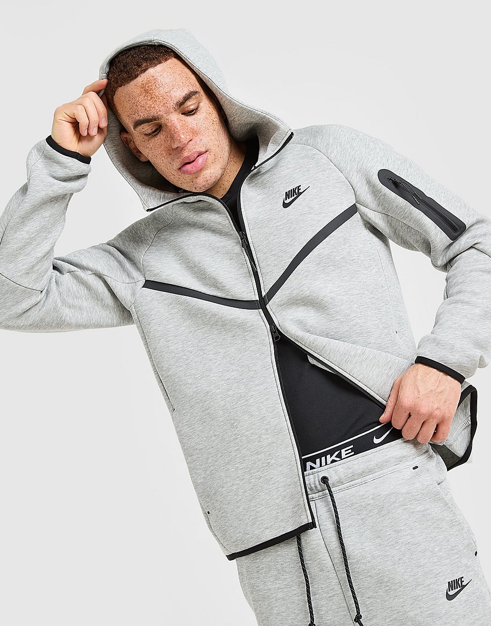 Tech Fleece Hoodie Herr