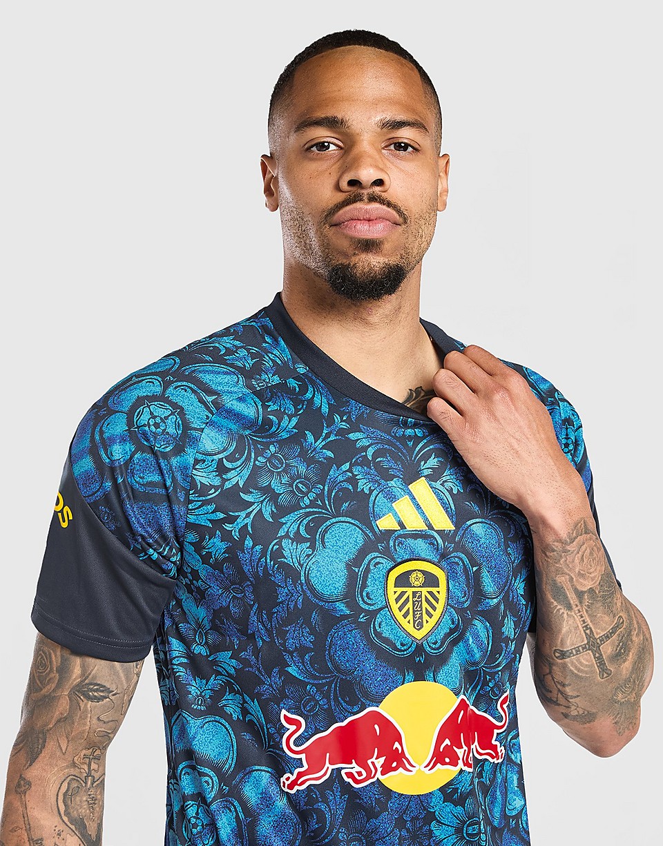 Leeds United FC 2026/27 Pre Match Shirt