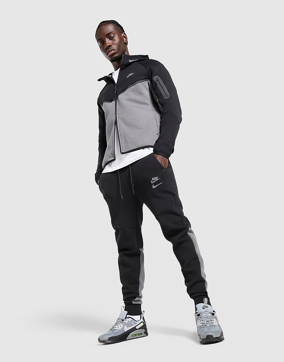 Retro Tech Track Pants