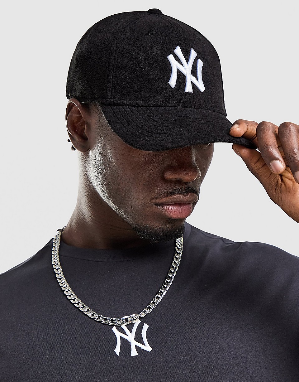 MLB 9FORTY New York Yankees M-Crown Cap