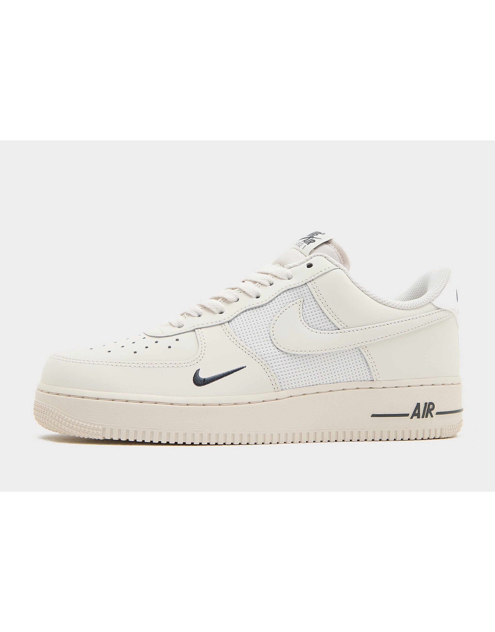 Nike Sportswear Låg sneaker 'AIR FORCE 1 '07 LV8' sneakers herr – bild 3