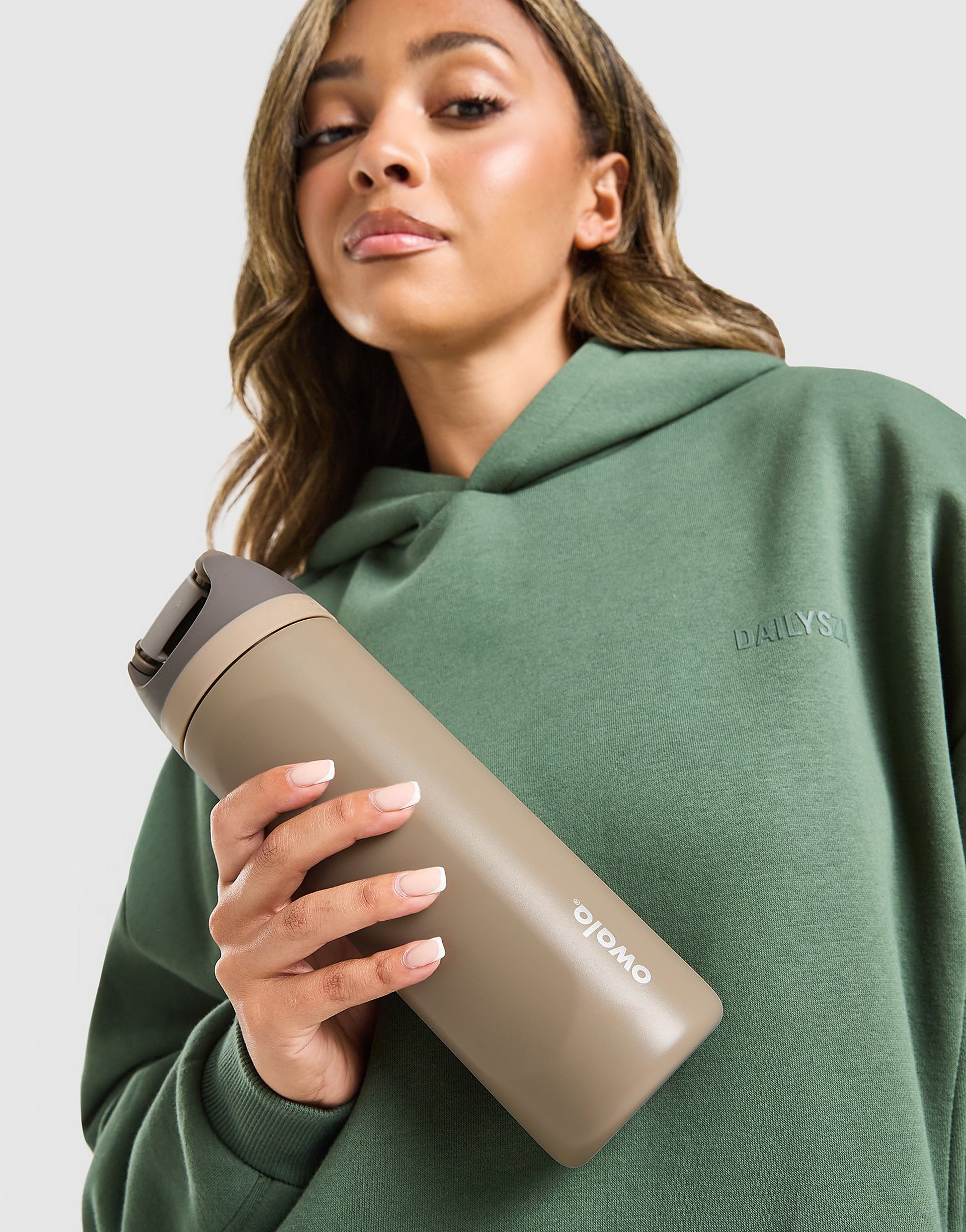 Owala FreeSip 0.71L Water Bottle paraplyer & tech herr