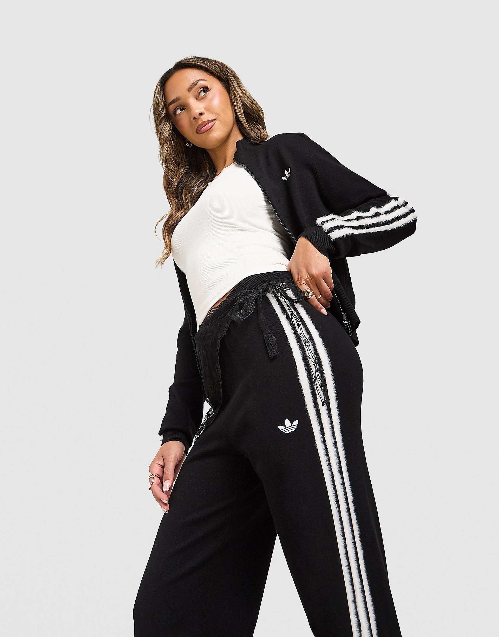 Adidas Originals Fluffy 3-Stripes Knit Joggers byxor dam