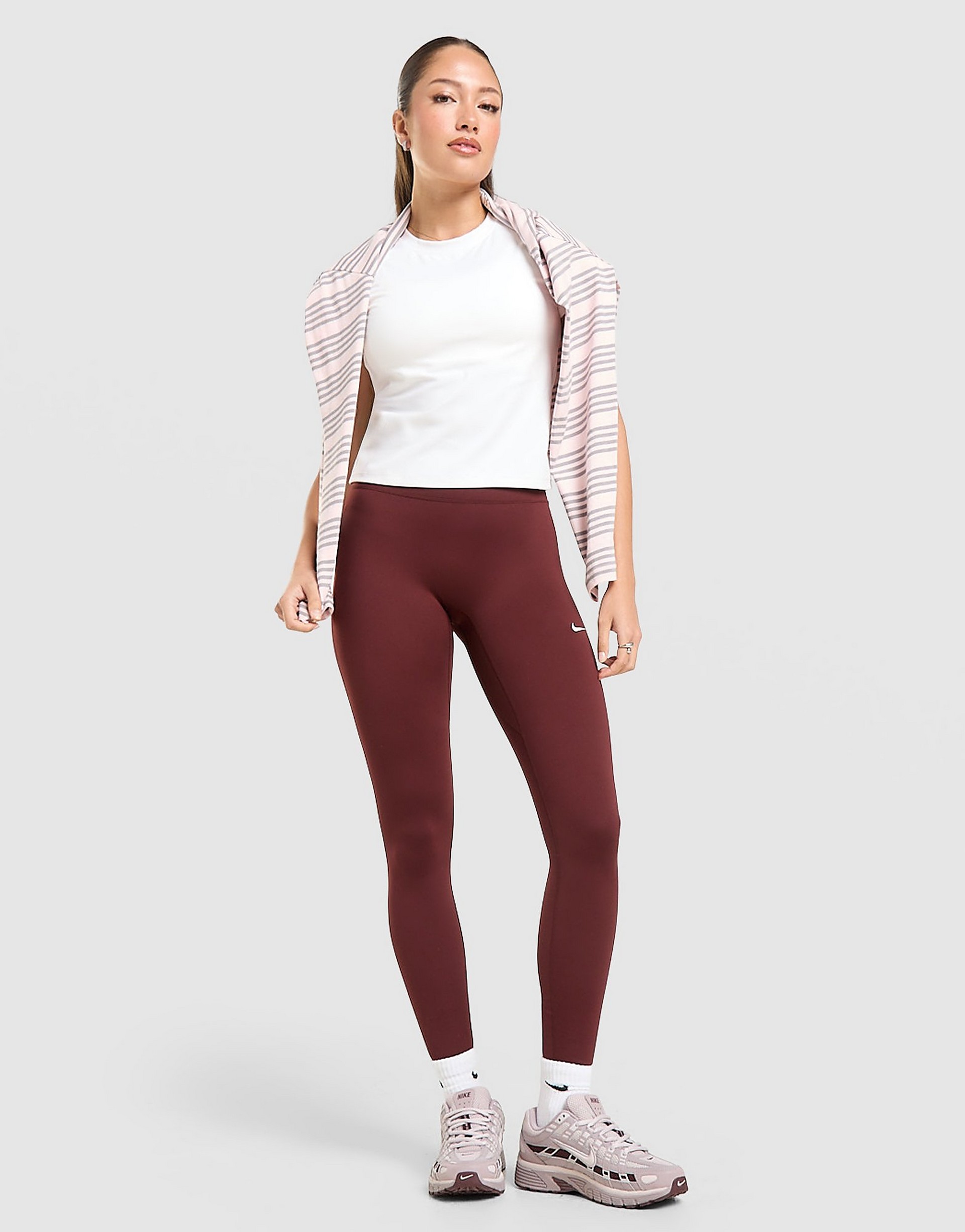 NIKE Training One U-Seam Leggings dam