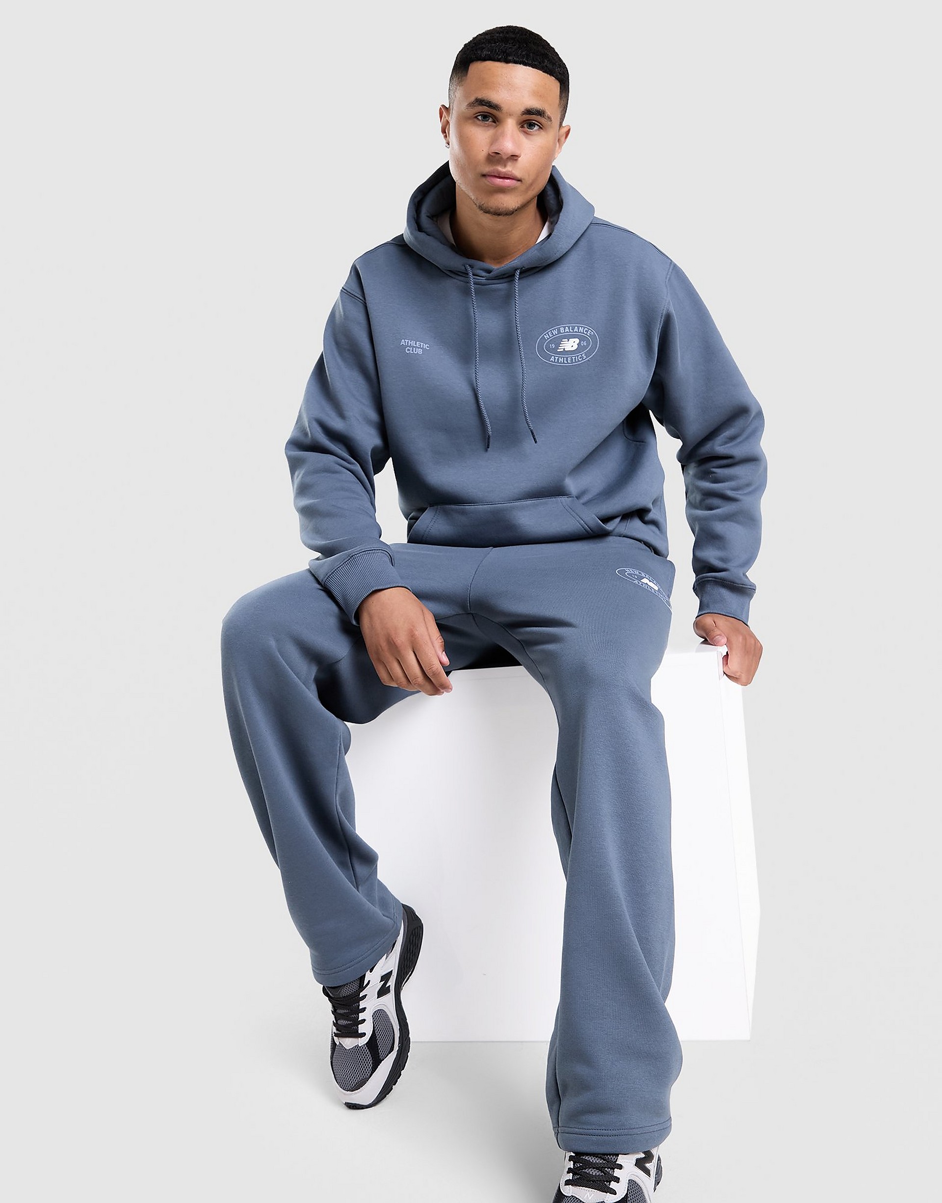 New Balance Oval Hoodie herr