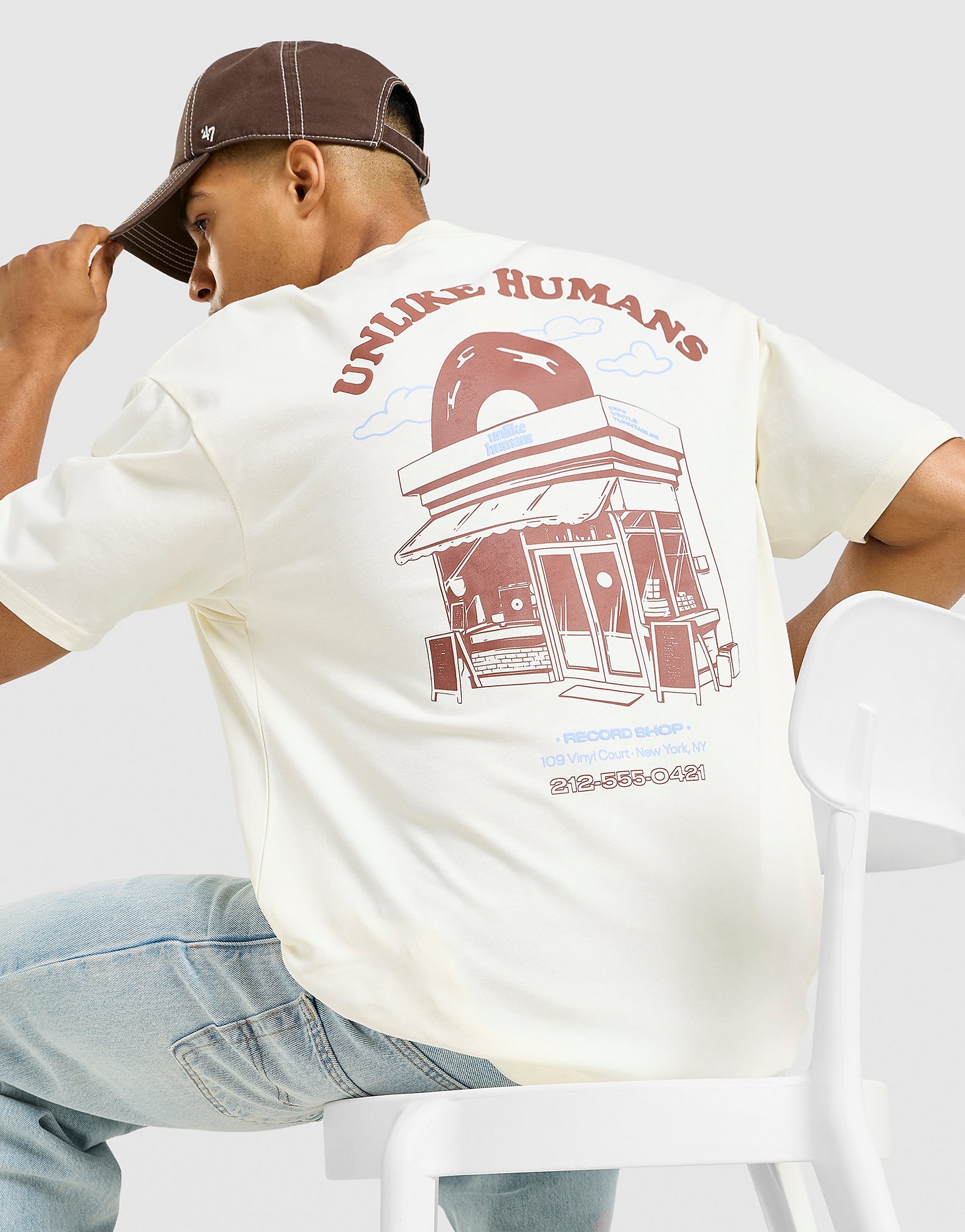 Unlike Humans Vinyl Graphic T-Shirt herr
