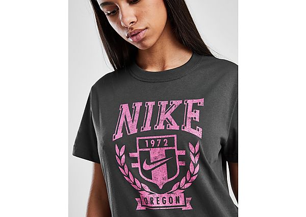 Nike Girls' Trend Boyfriend T-Shirt Junior Black