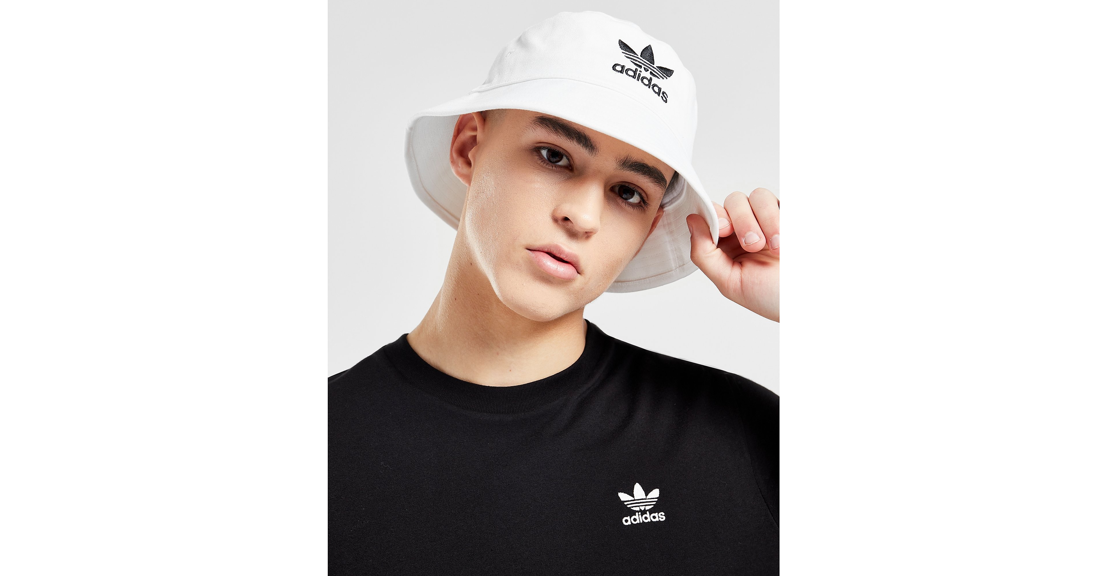 Trefoil Bucket Hat