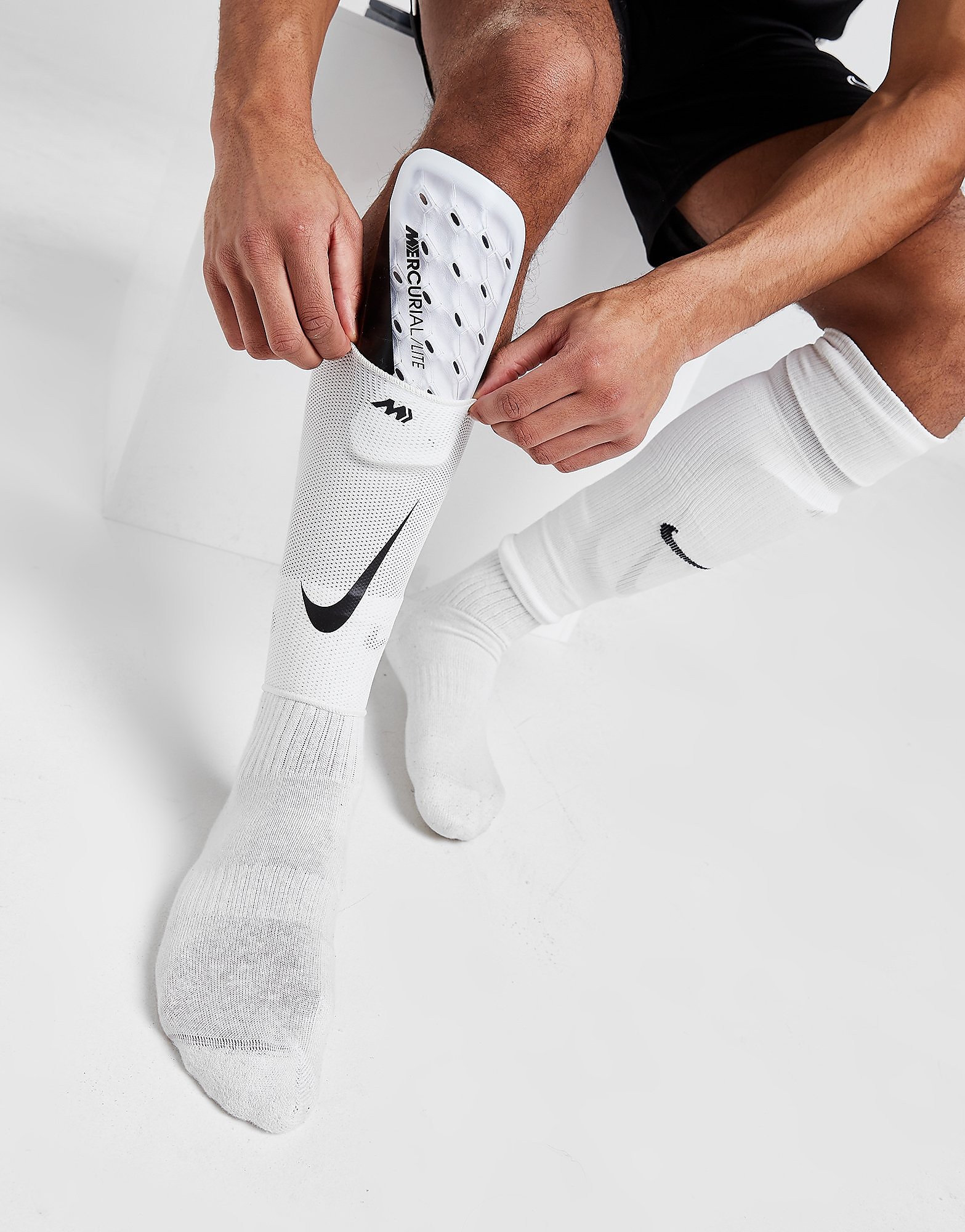 Nike Protège tibias de football Mercurial Lite
