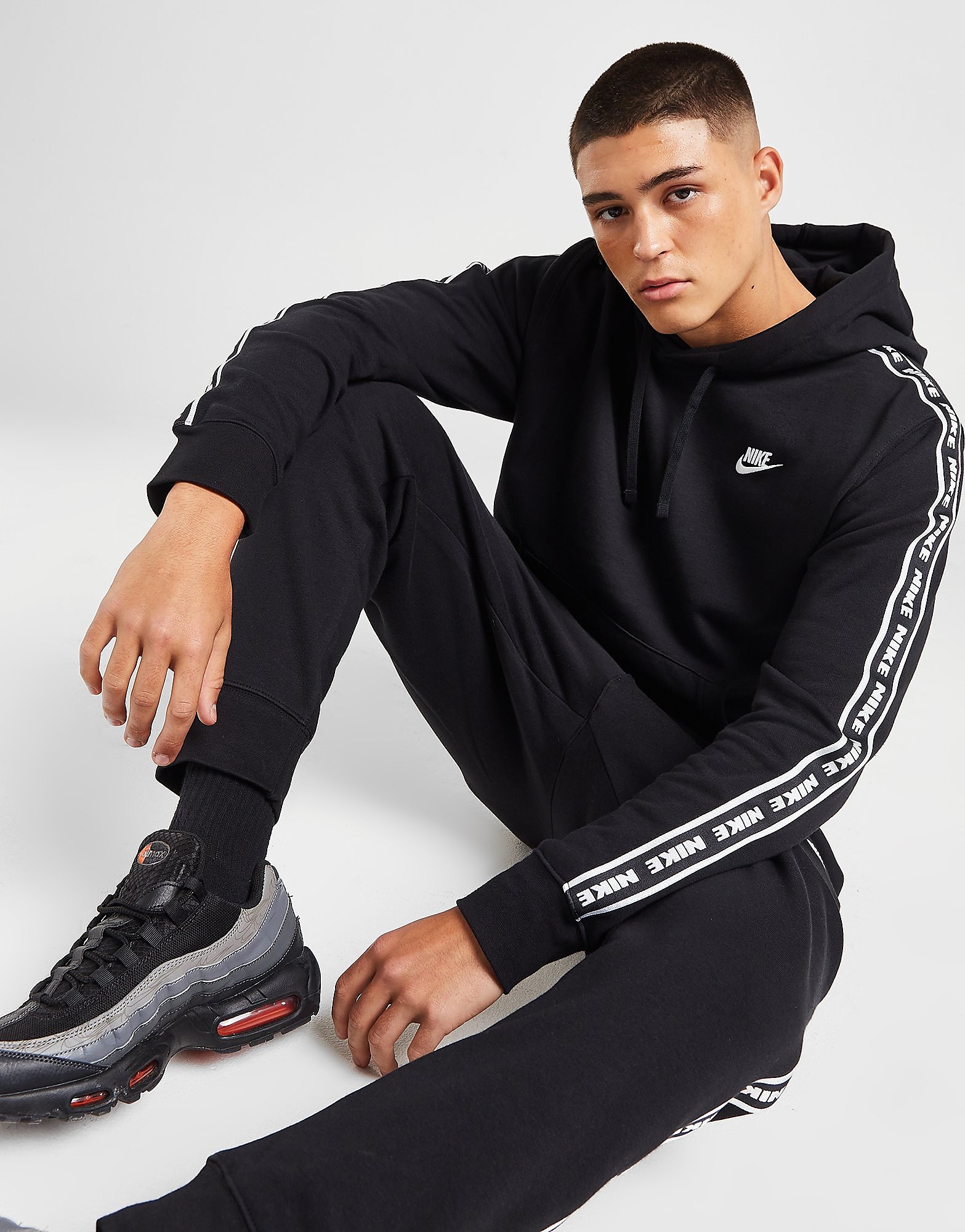 Nike Sweat à Capuche Aries Homme