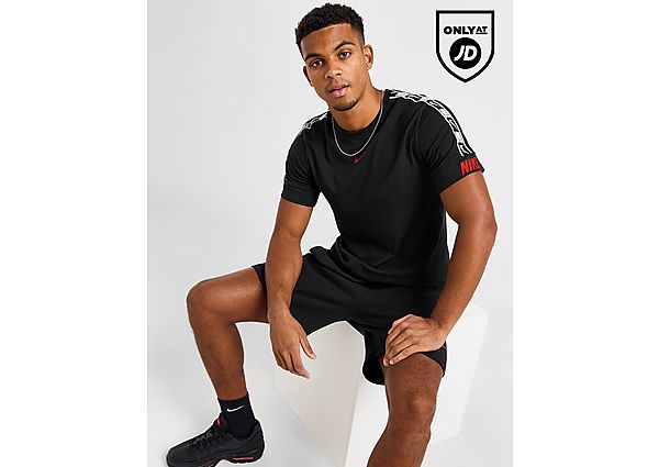 Nike Repeat Tape T-Shirt Black- Heren Black