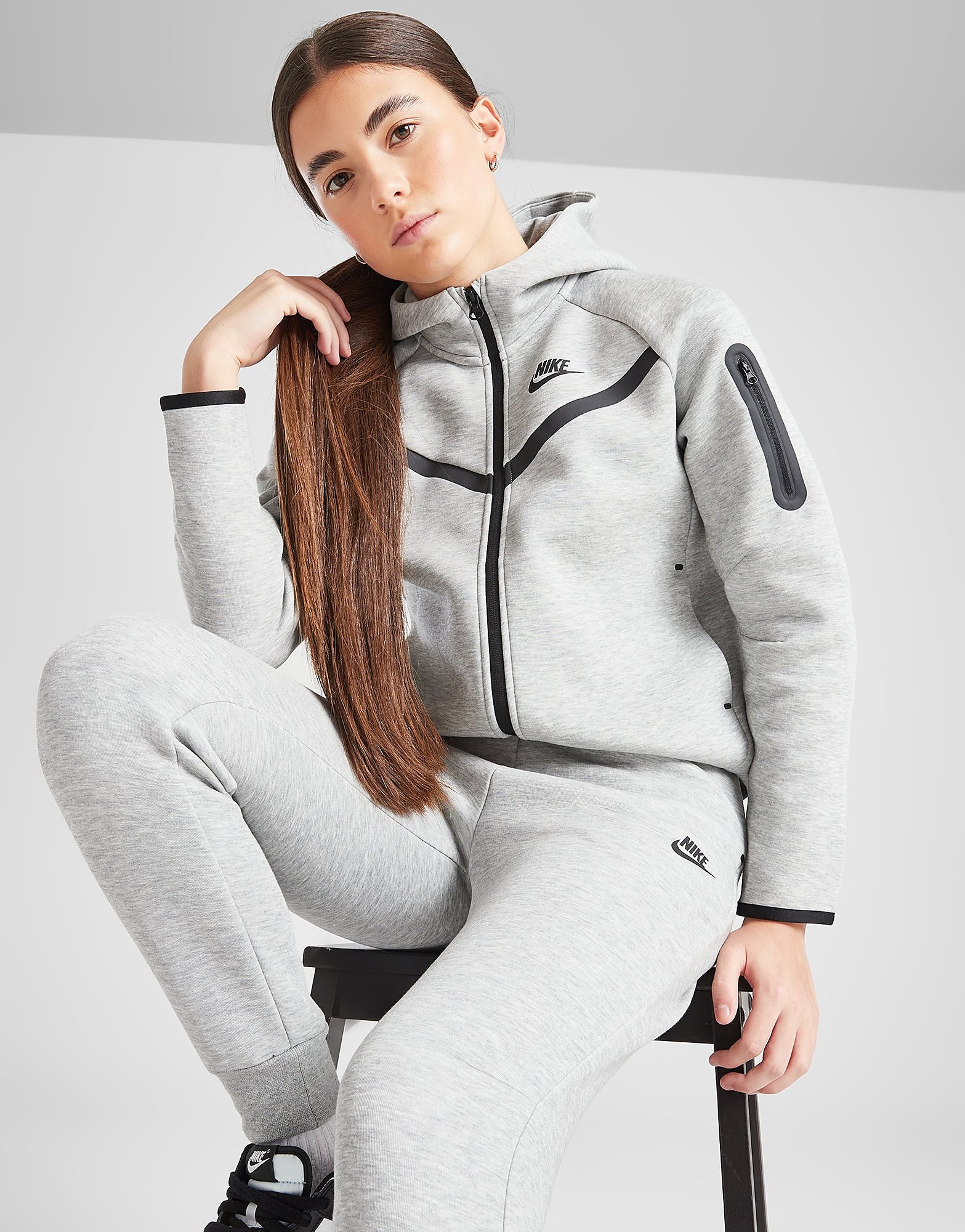 Nike Girls' Tech Fleece Full Zip Hoodie Junior - vue 2