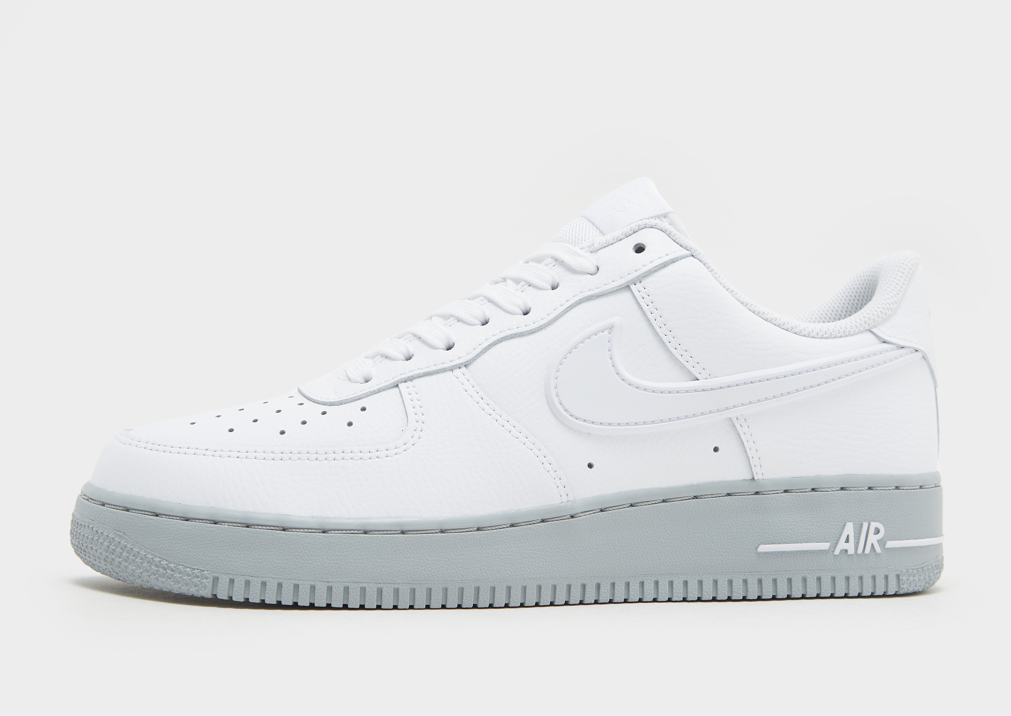 Nike Air Force 1 07 herensneaker wit en grijs