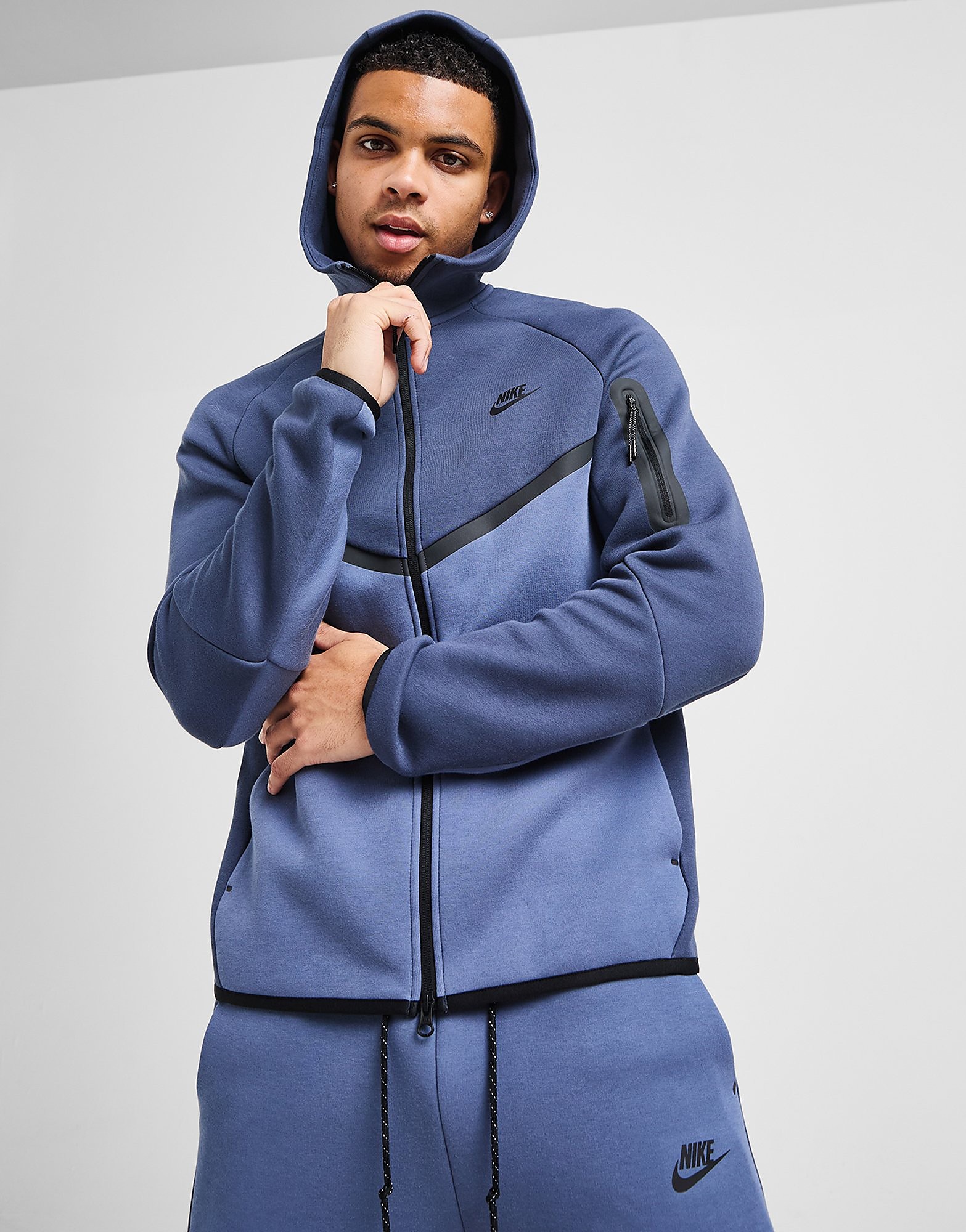 Nike Tech Fleece Full Zip Hoodie - vue 2