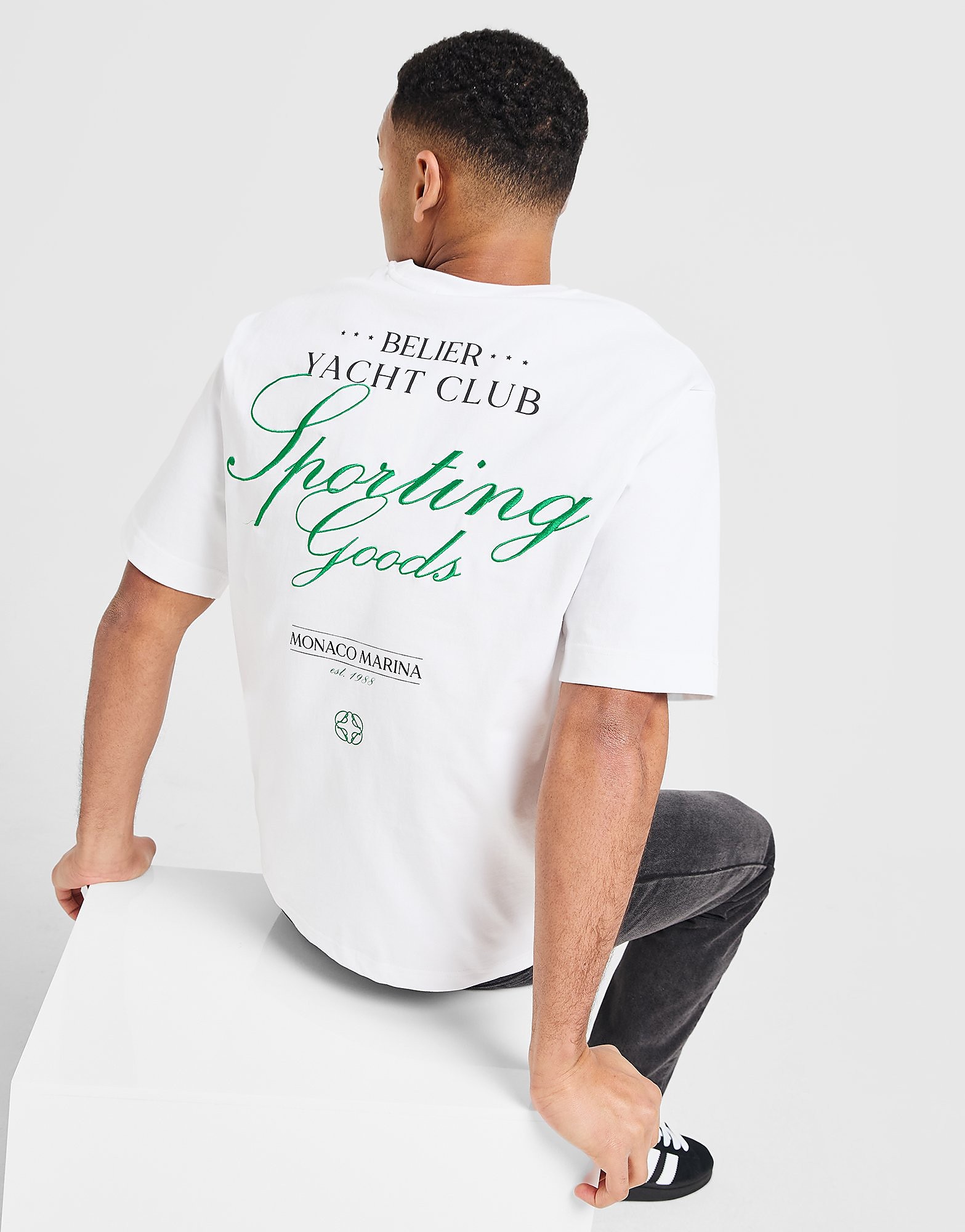 Belier T shirt Logo Script - vue 4