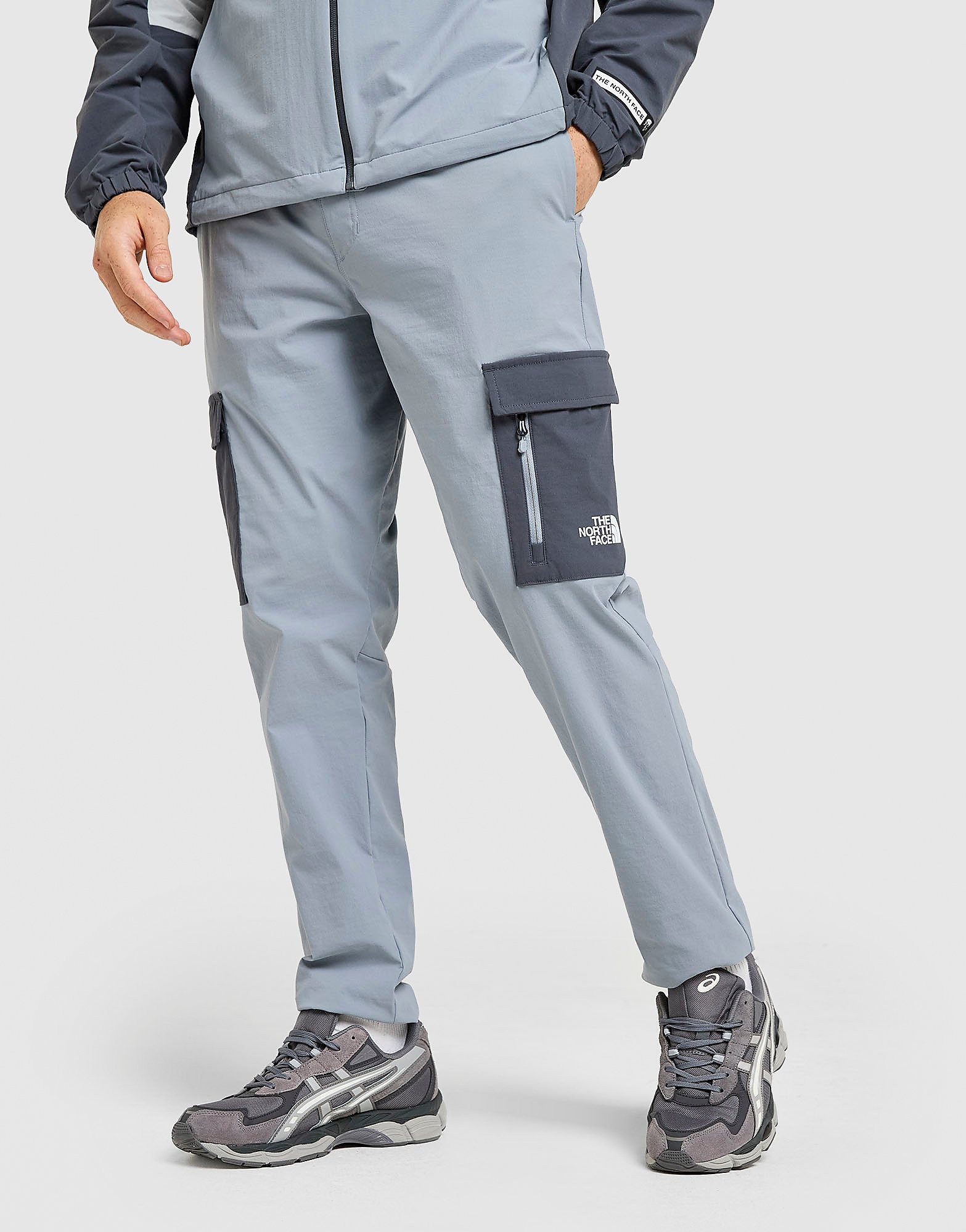 The North Face Pantalon de survêtement Cargo Trishull Homme - vue 4
