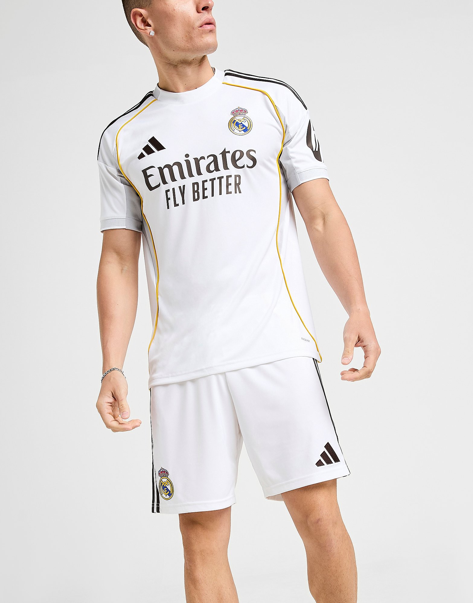 adidas Real Madrid 202526 Home Shorts