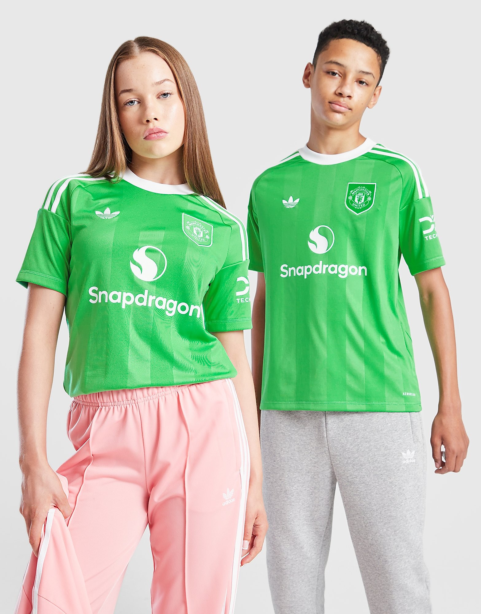 adidas Originals Manchester United 2526 Goalkeeper Third Shirt Jnr