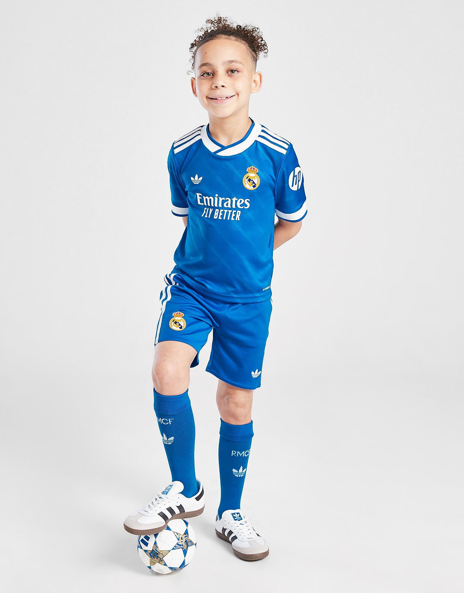 adidas Originals Troisième kit Real Madrid 202526 Enfant