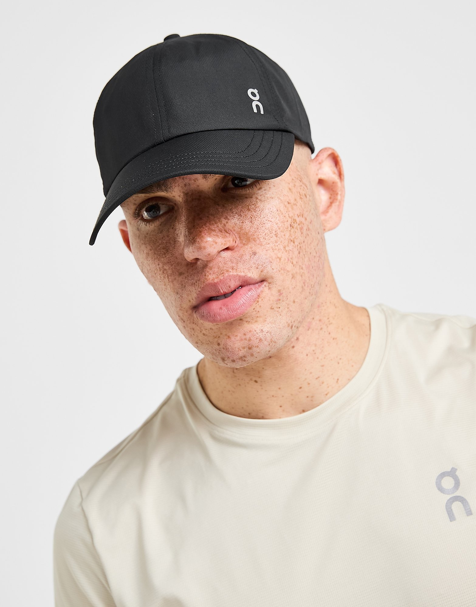 On Running Six Panel Cap - vue 3