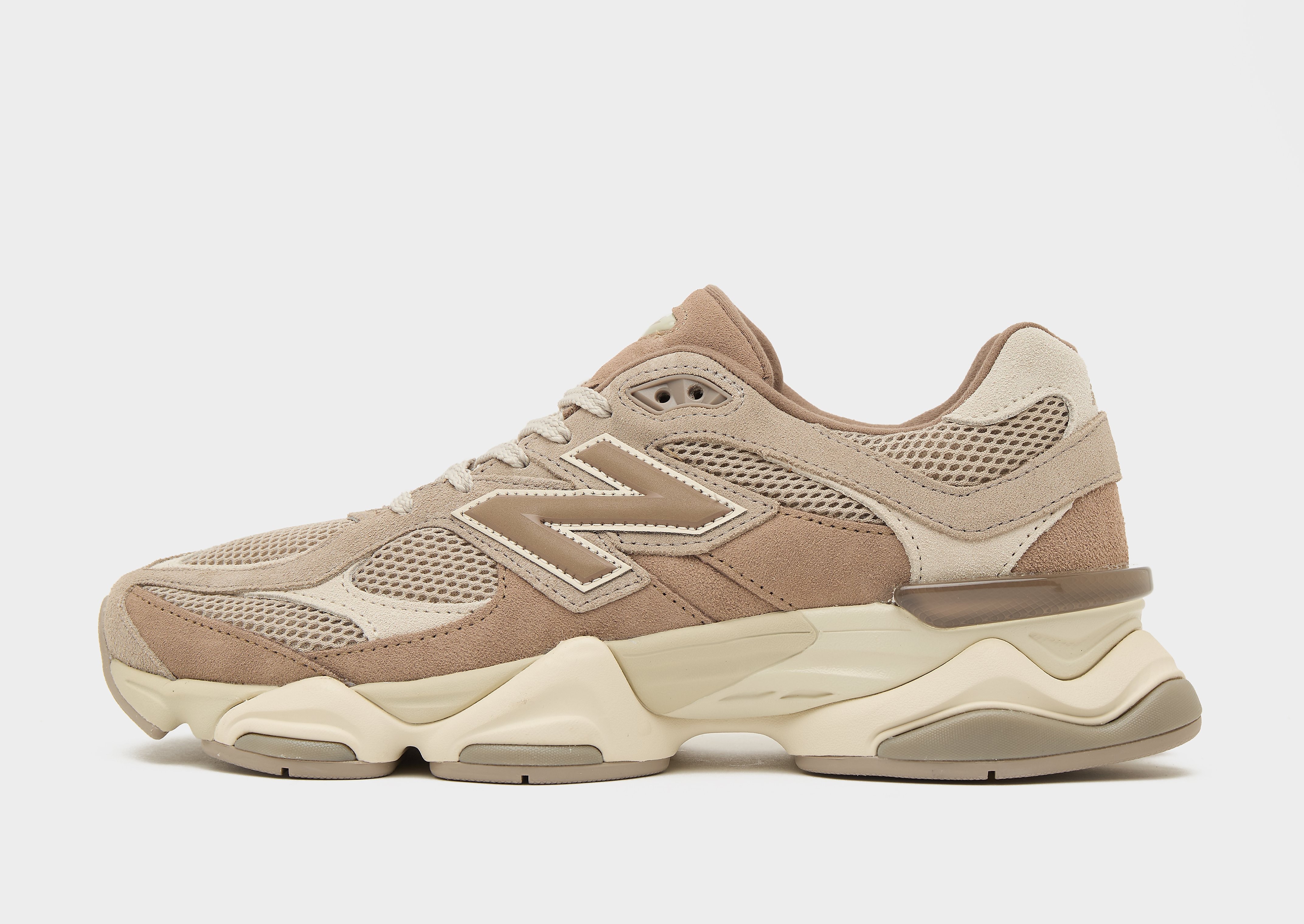 New Balance 9060 herensneaker bruin en beige