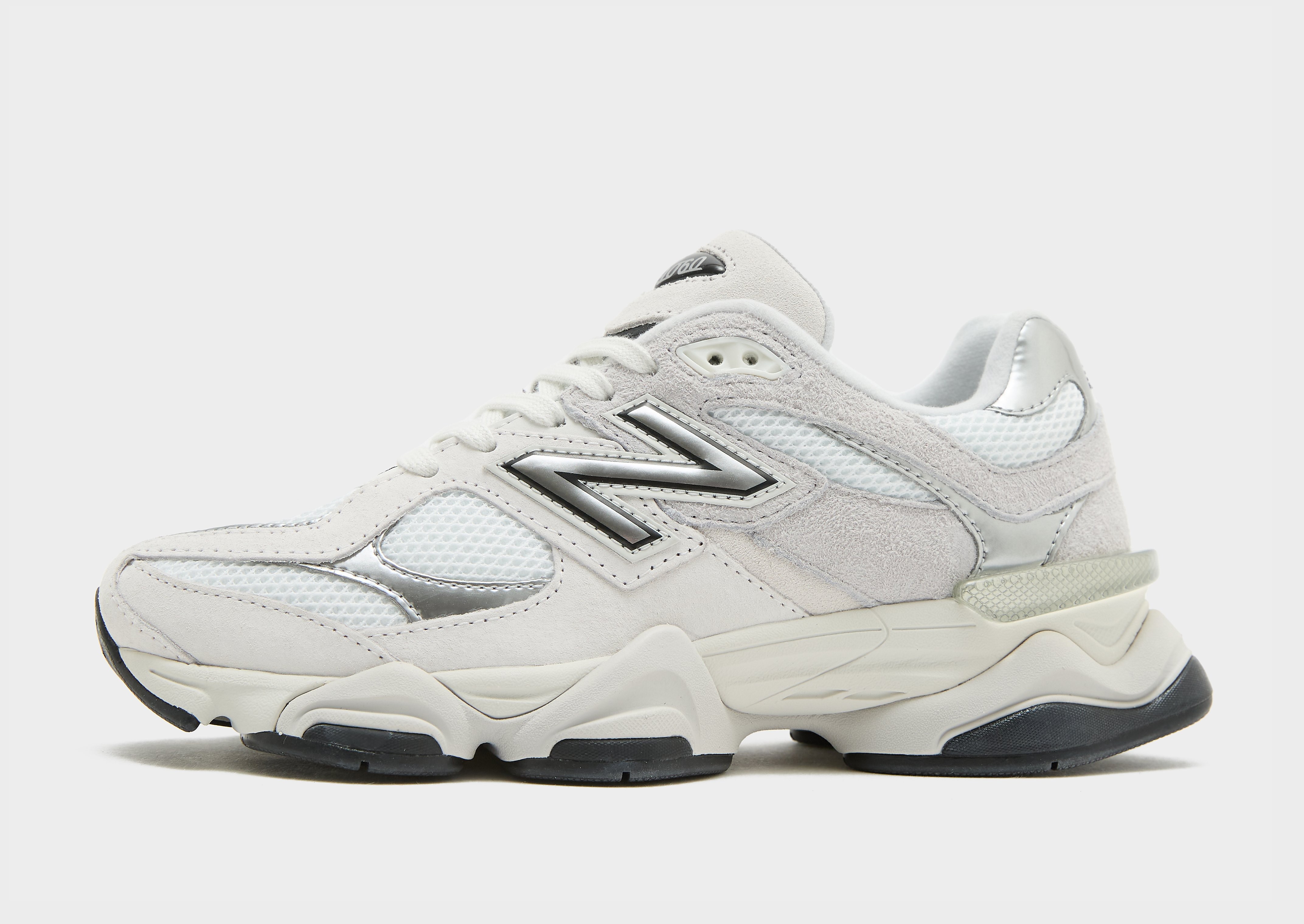New Balance 9060 damessneaker zilver en wit