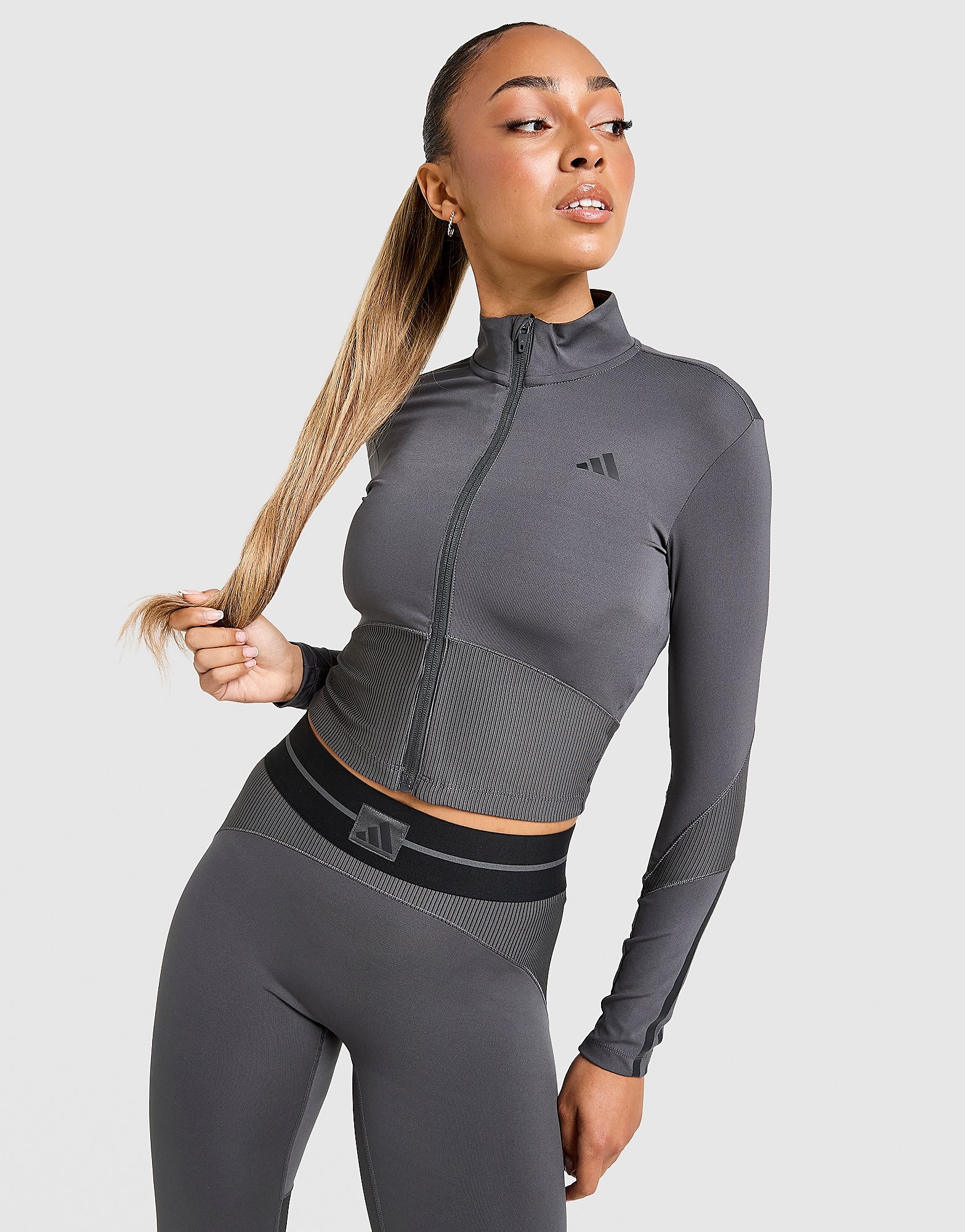 adidas Haut zippé à côtes Hyperglam