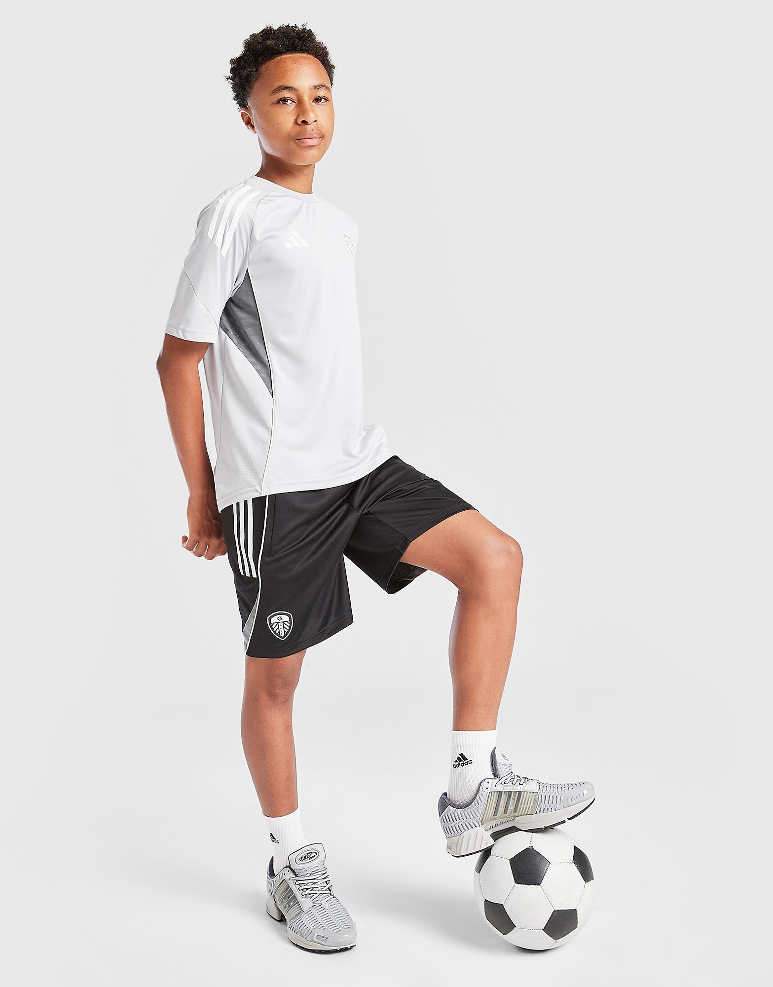 adidas Leeds United FC Training Shorts Junior