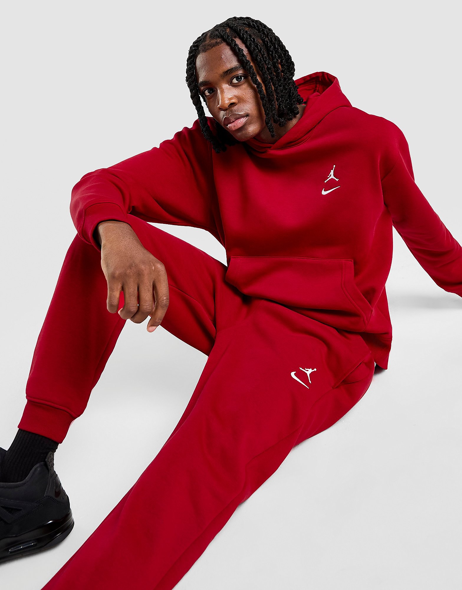 Jordan Swoosh Joggers - vue 3
