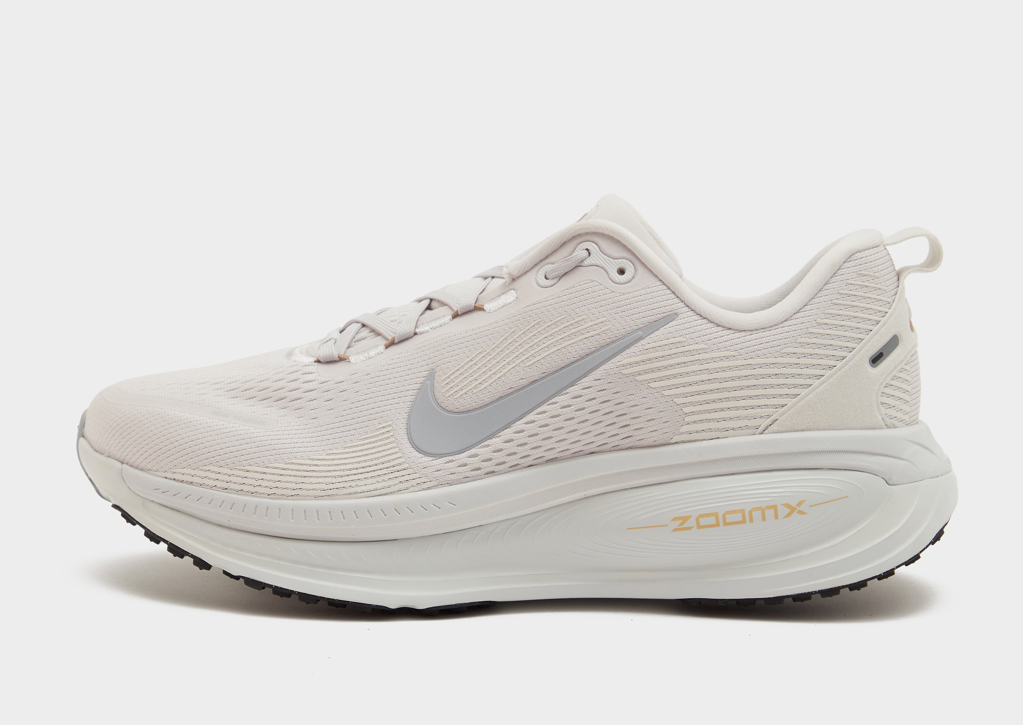 Nike Chaussure de running sur route pour homme Vomero 18 - vue 3