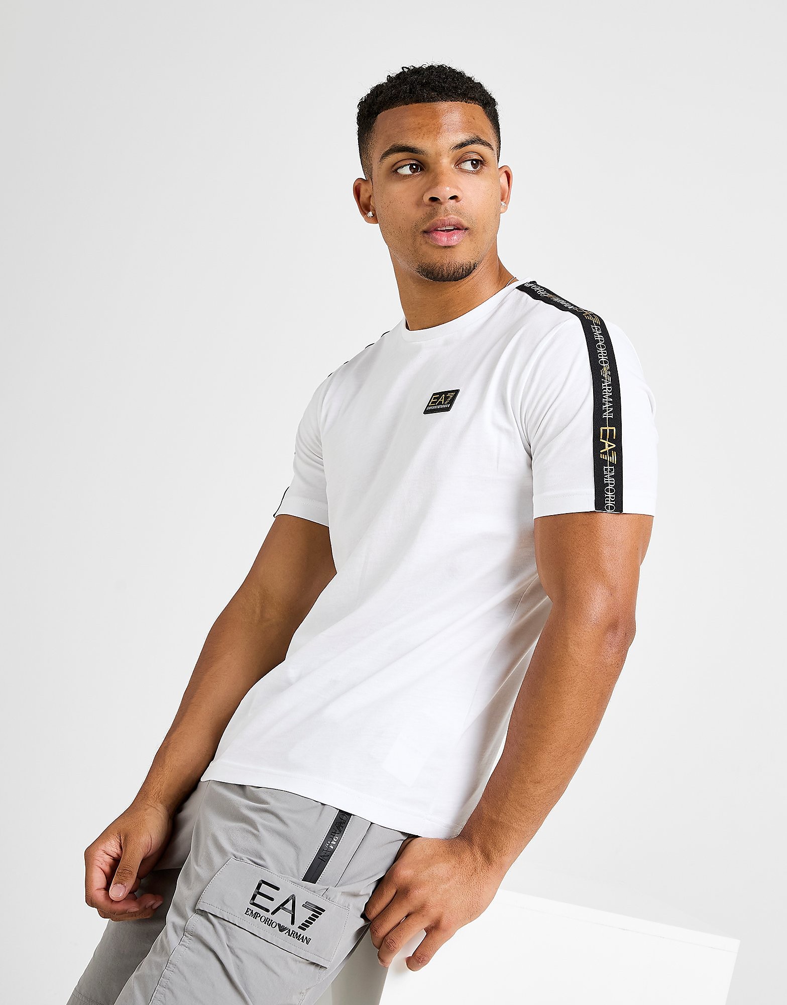 EA7 Emporio Armani Tape Badge T Shirt - vue 2