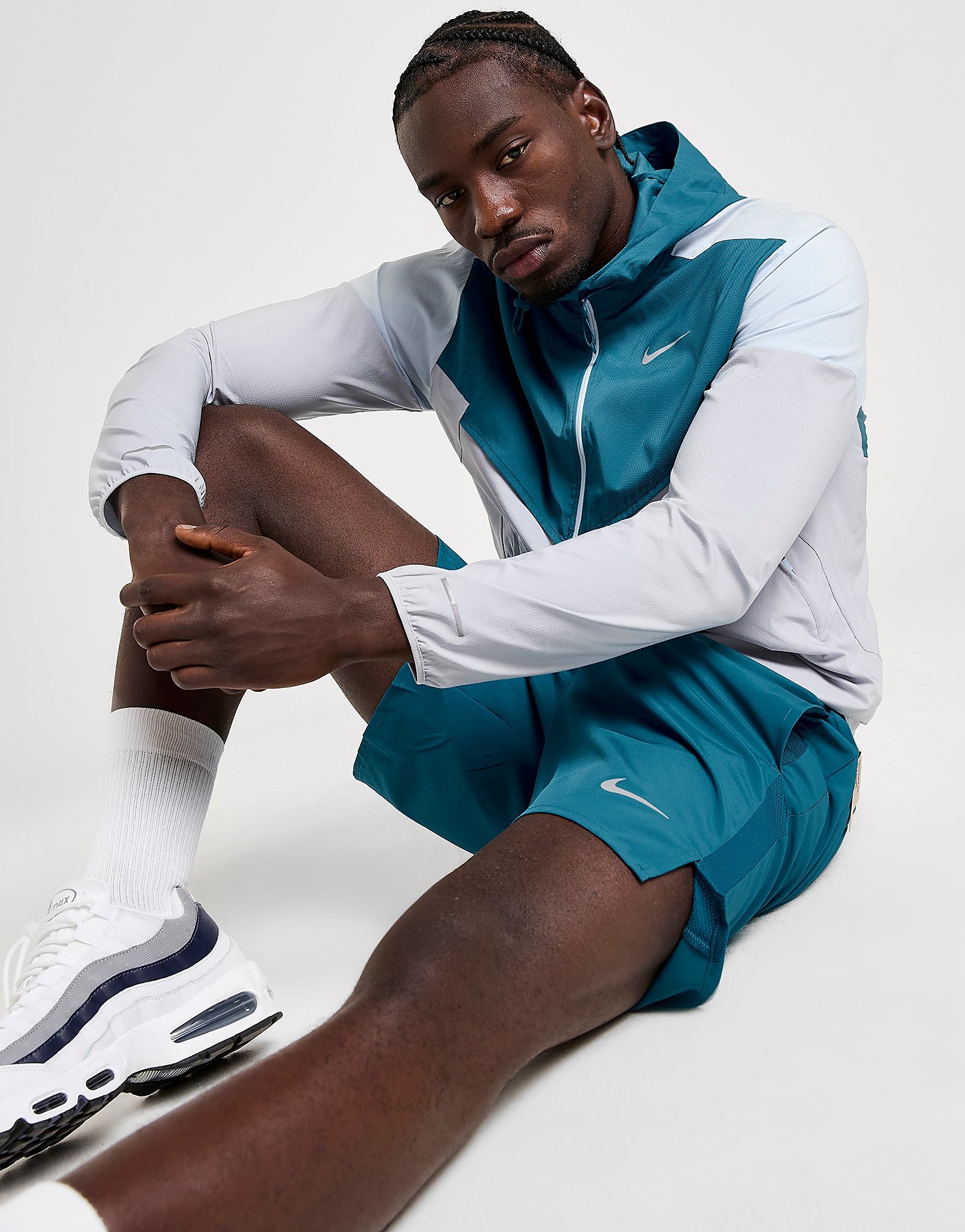 Nike Packable Windrunner Jacket Playful Playful