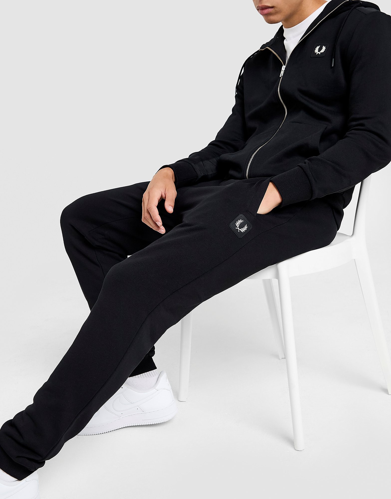Fred Perry Badge Cuffed Joggers