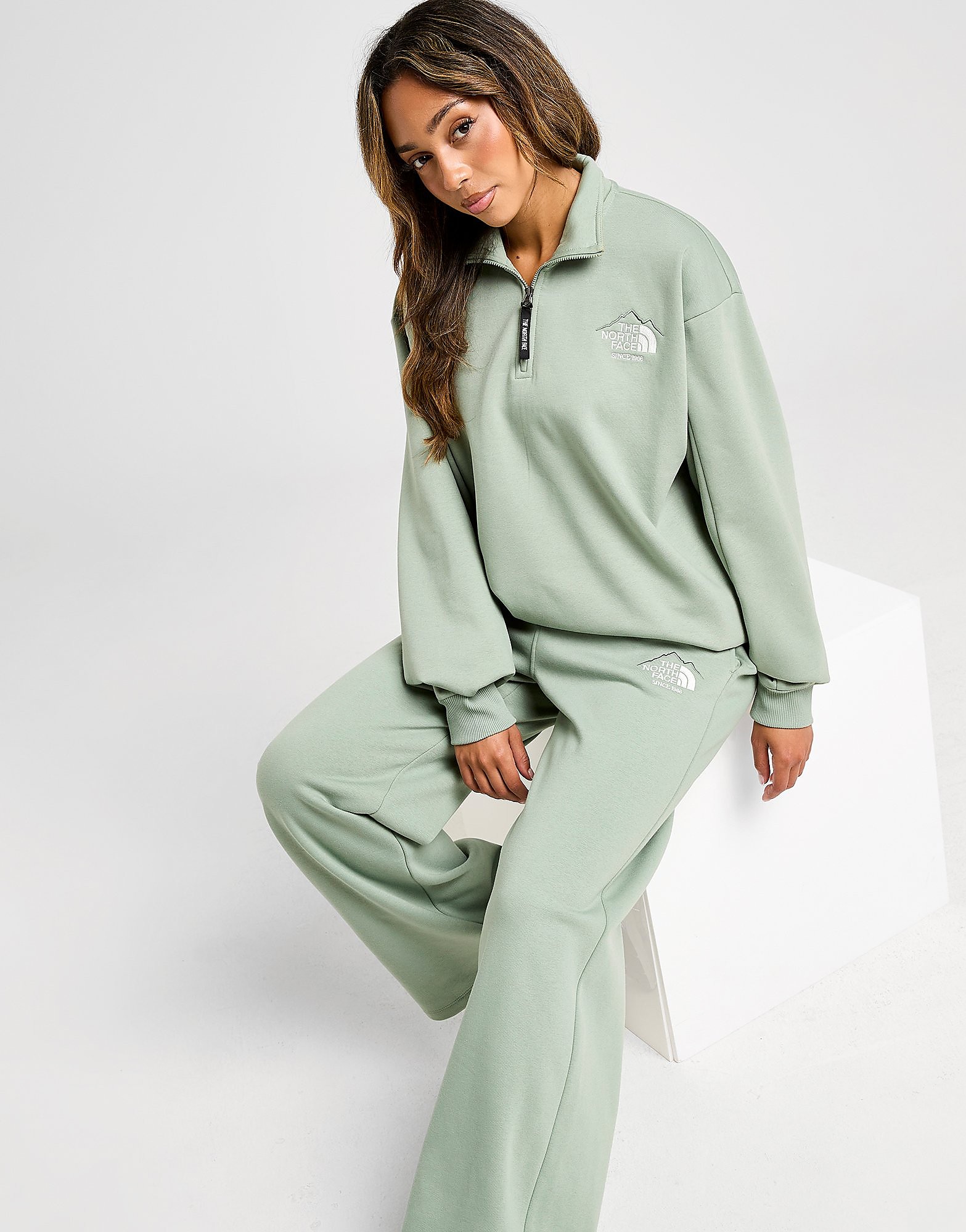 The North Face Gaspra Wide Joggers