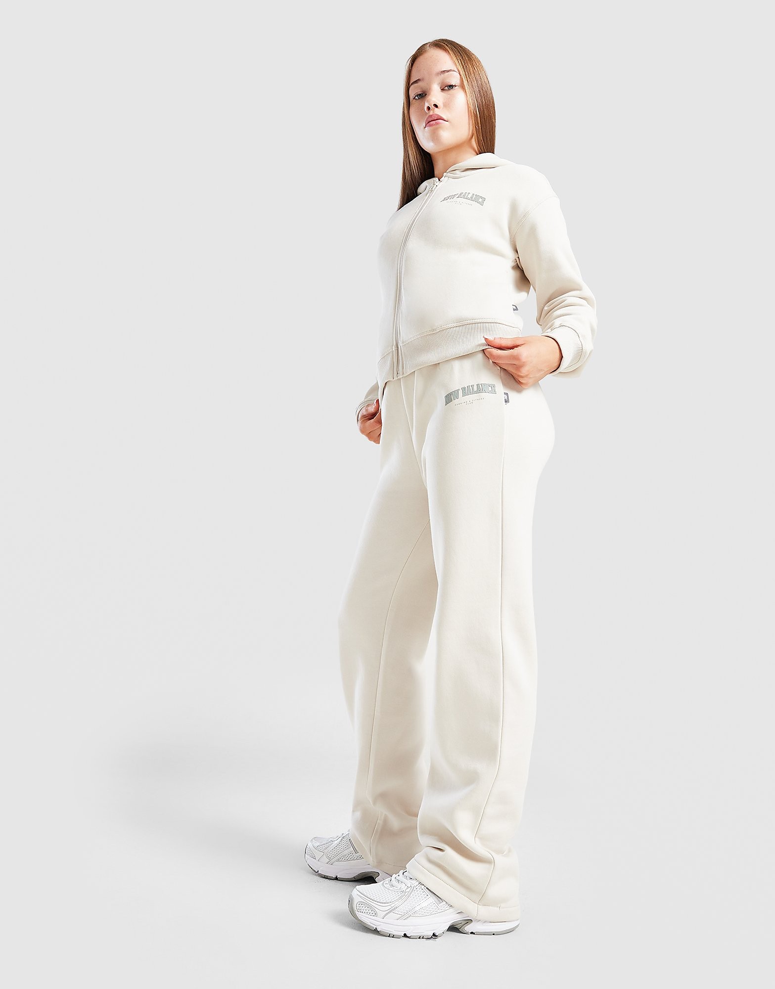 New Balance Girls' Varsity Wide Leg Joggers Junior - vue 2