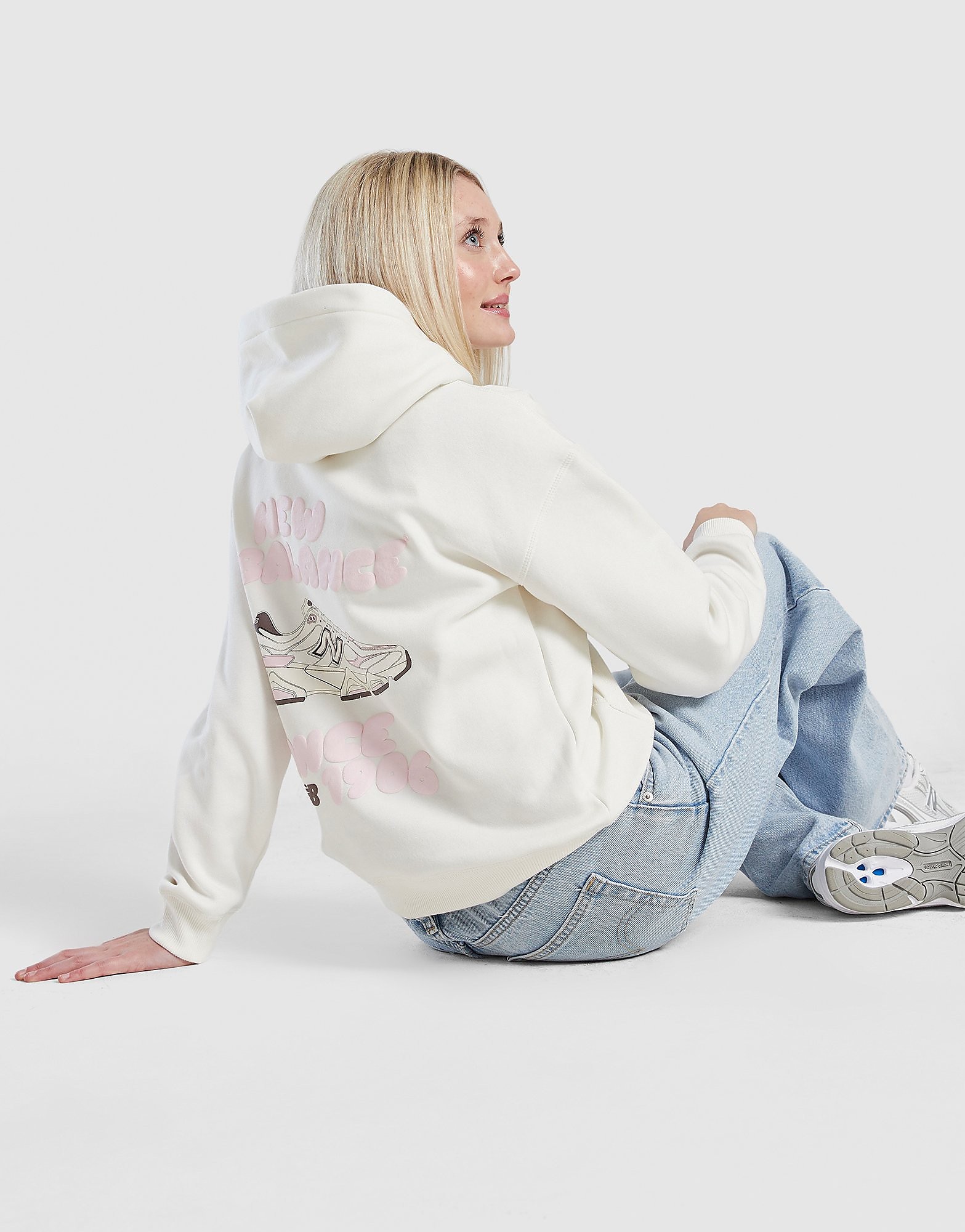 New Balance Girls' Graphic Hoodie Junior