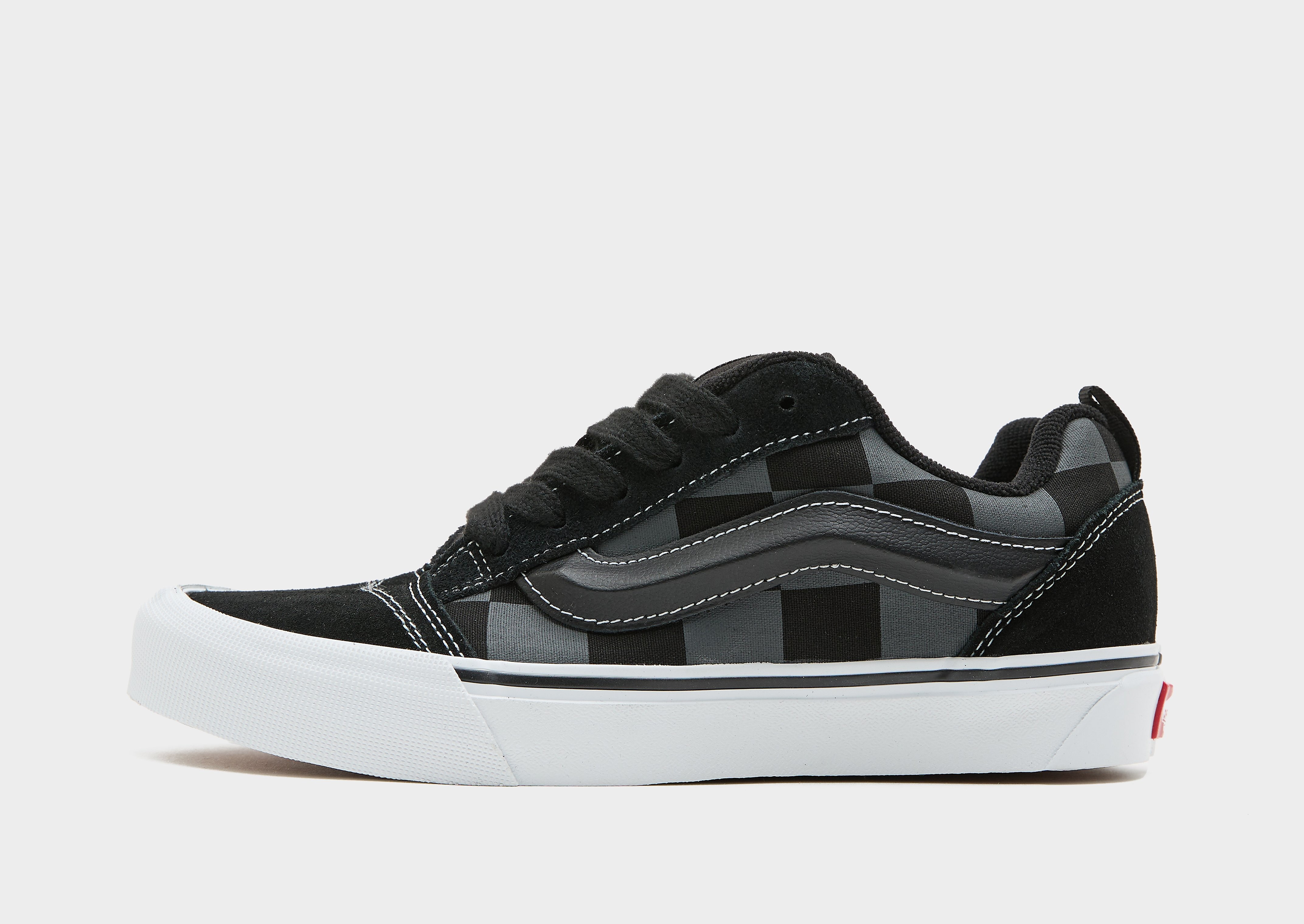 Vans Knu Skool herensneaker zwart en wit