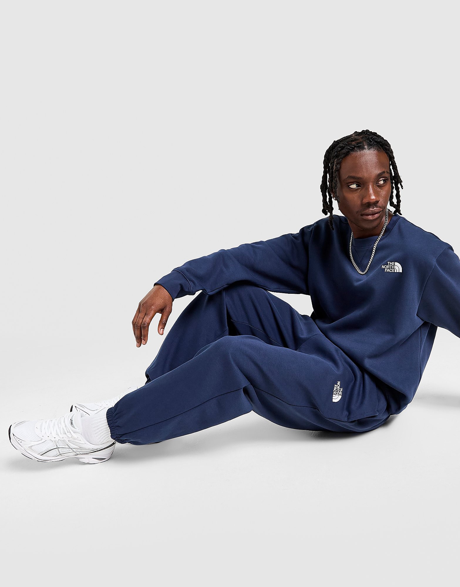 The North Face Essential Relaxed Joggers