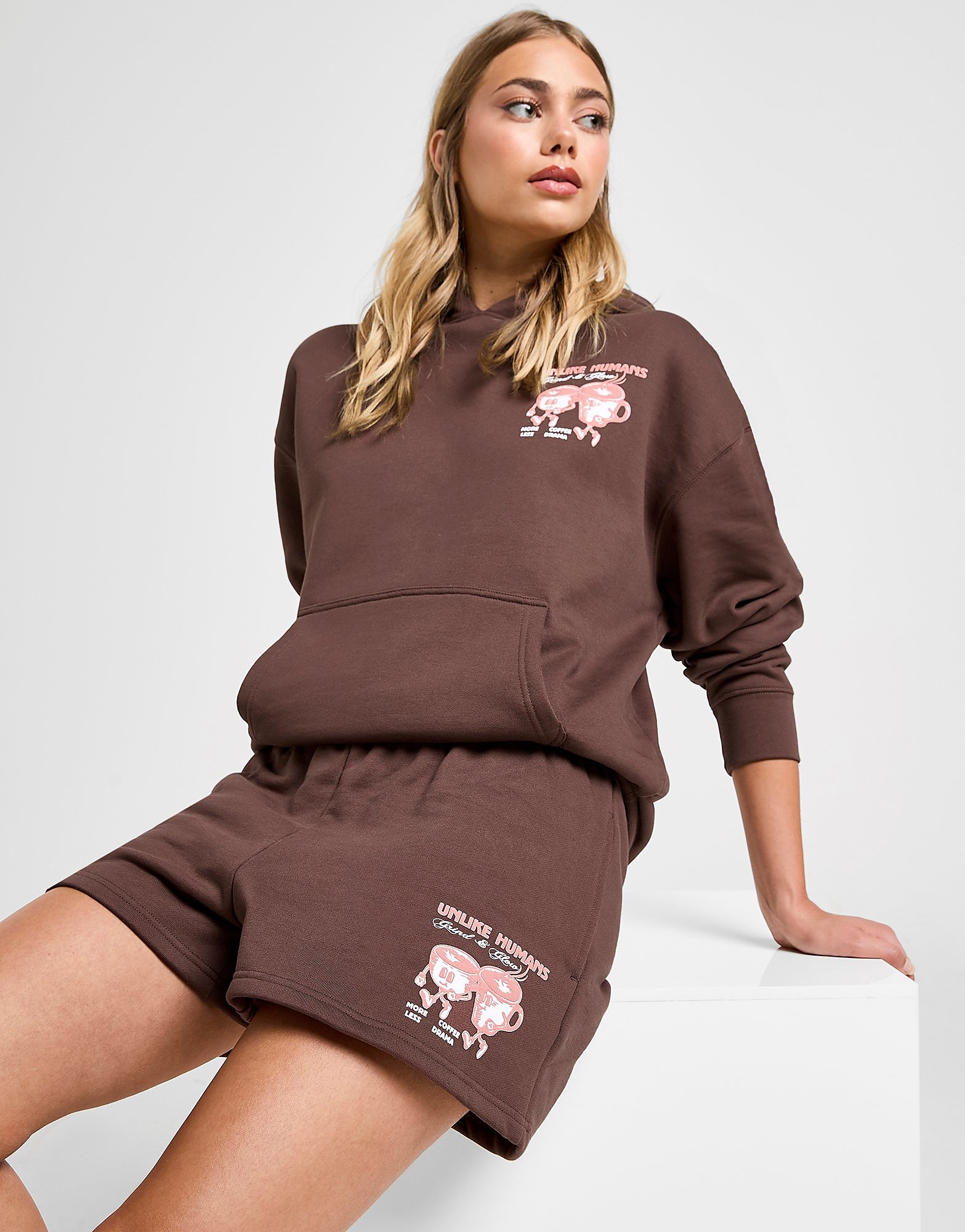 Unlike Humans Coffee Club Pantaloncino