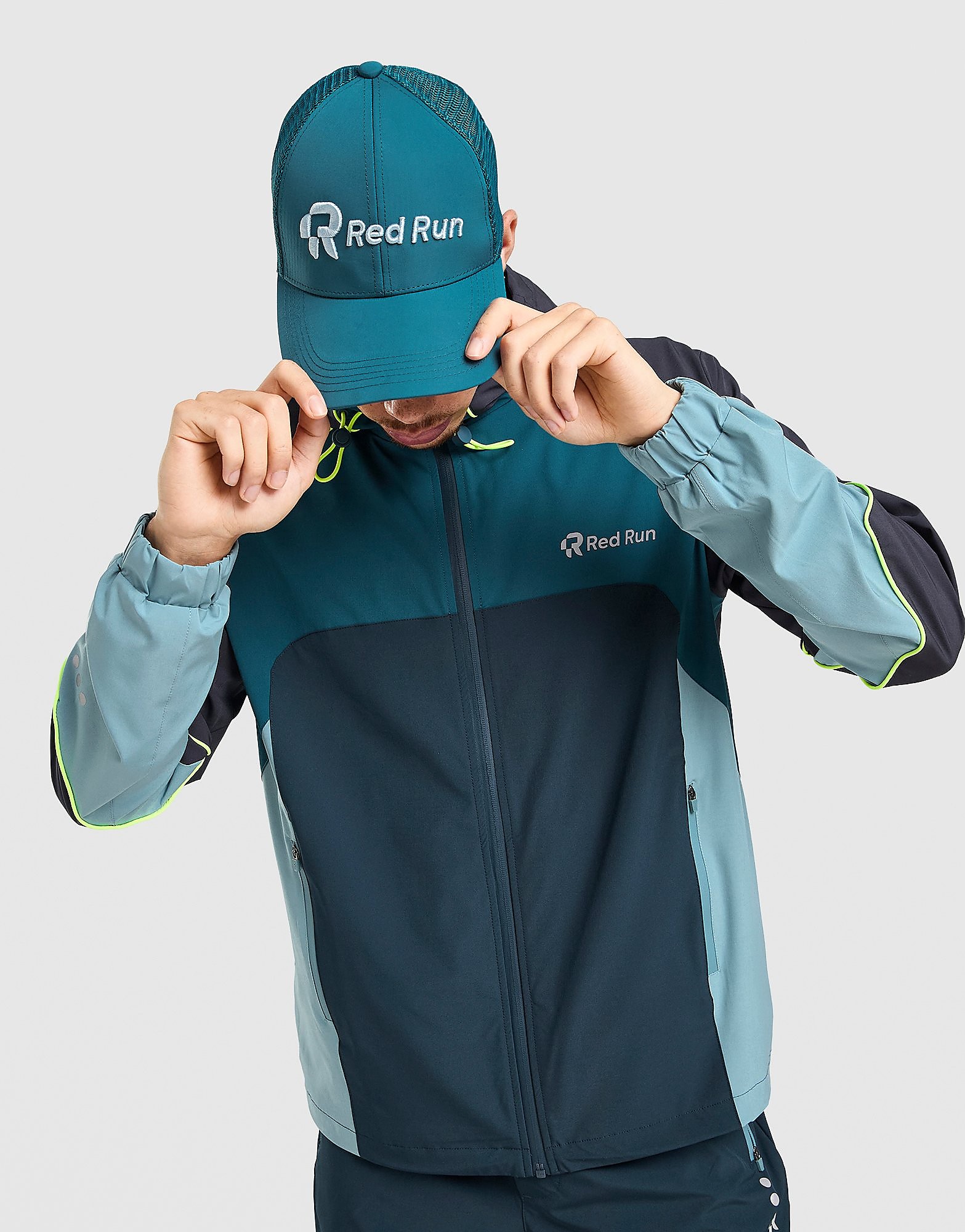 Run Activewear Tech Track Jacket - vue 3