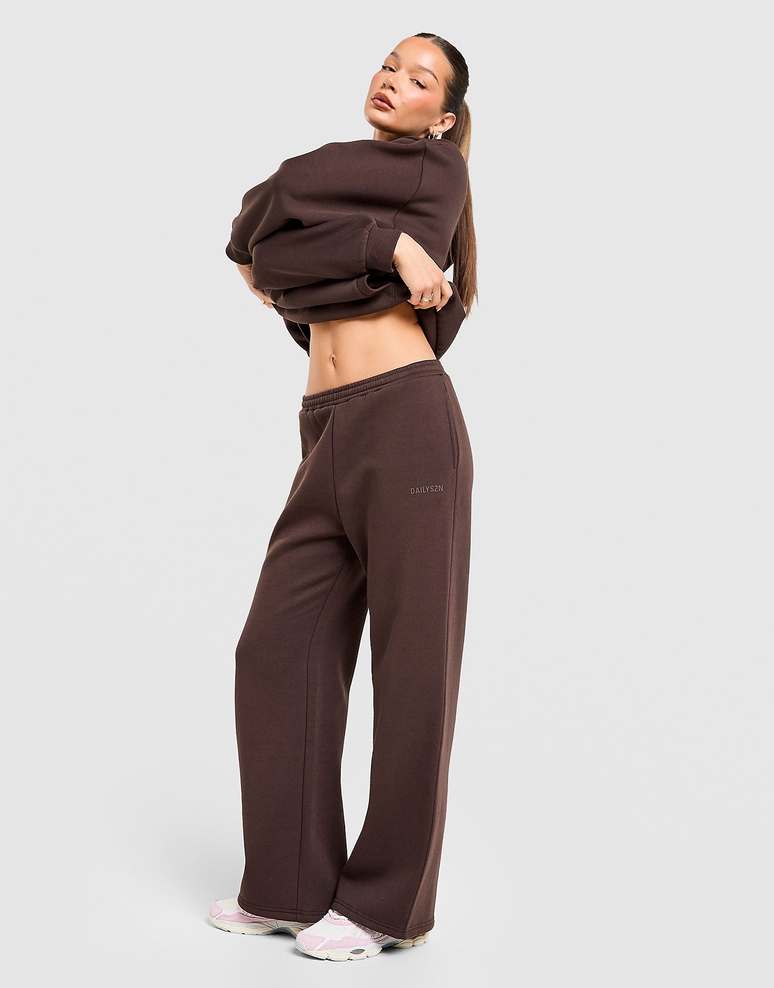 DAILYSZN Everyday Wide Leg Joggers Maron Maron